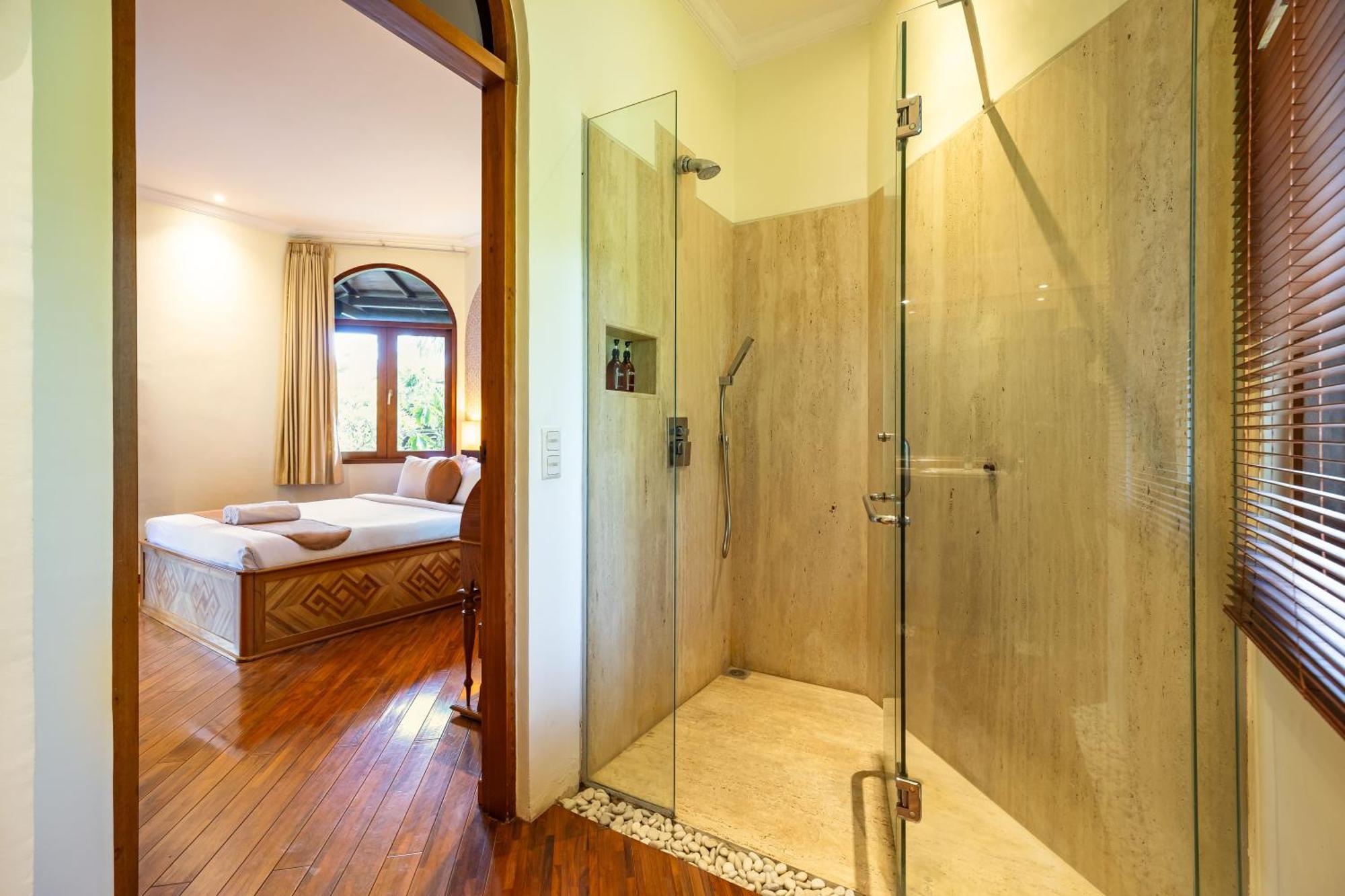 Cove Urbanest Hotel 4*