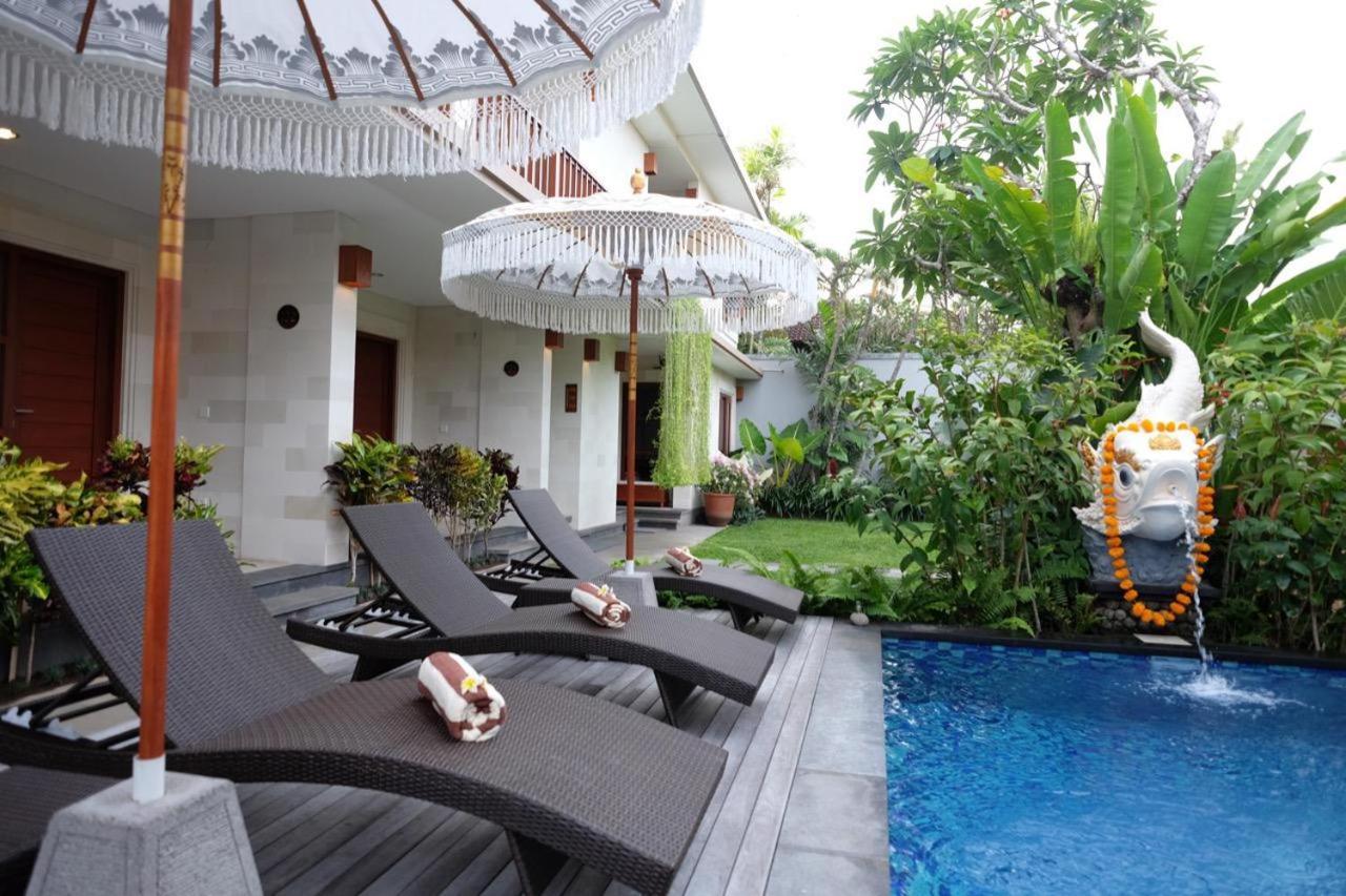 Kayu Sugih Palace Wisma tamu Sanur (Bali)