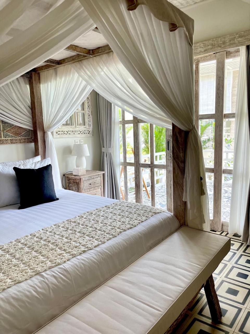 Resort Dhauteya *