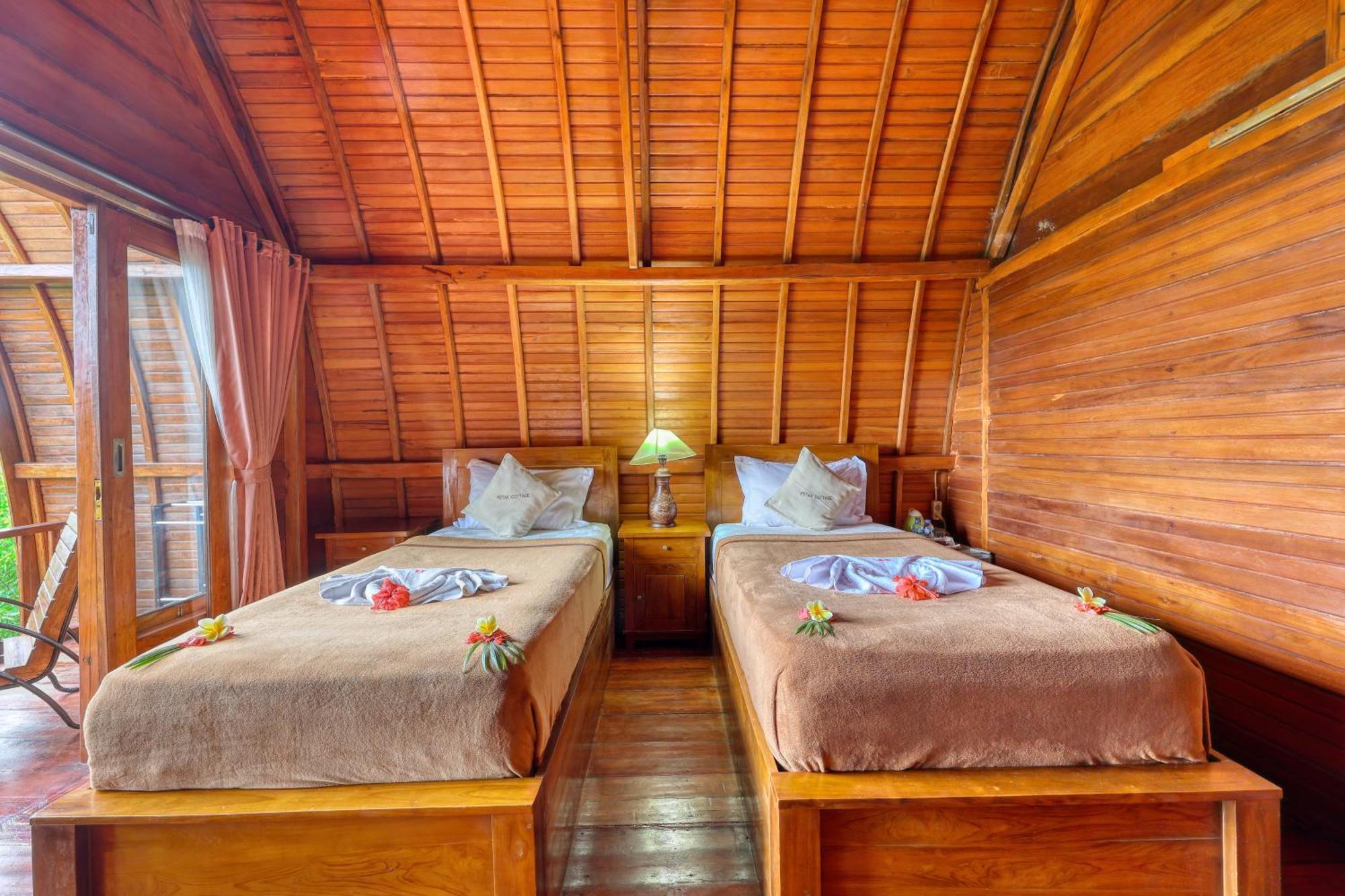 Holiday park Petak Toyapakeh