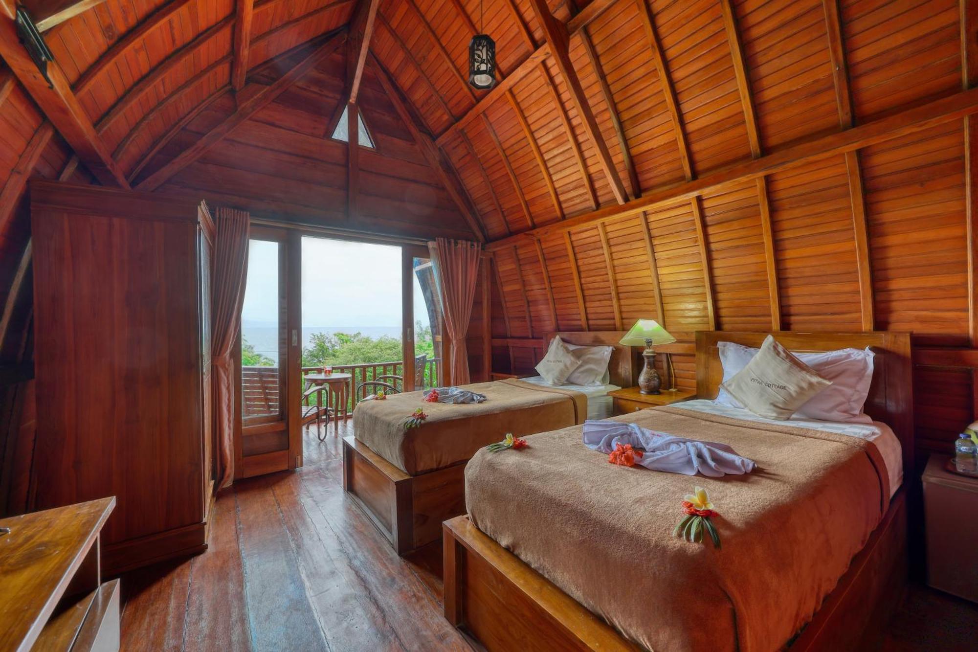 Petak Holiday park 3*