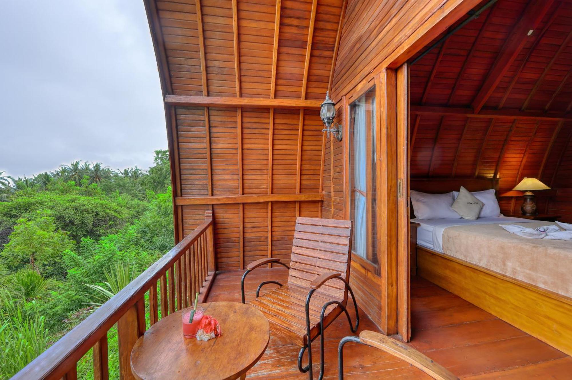 Petak Holiday park 3*