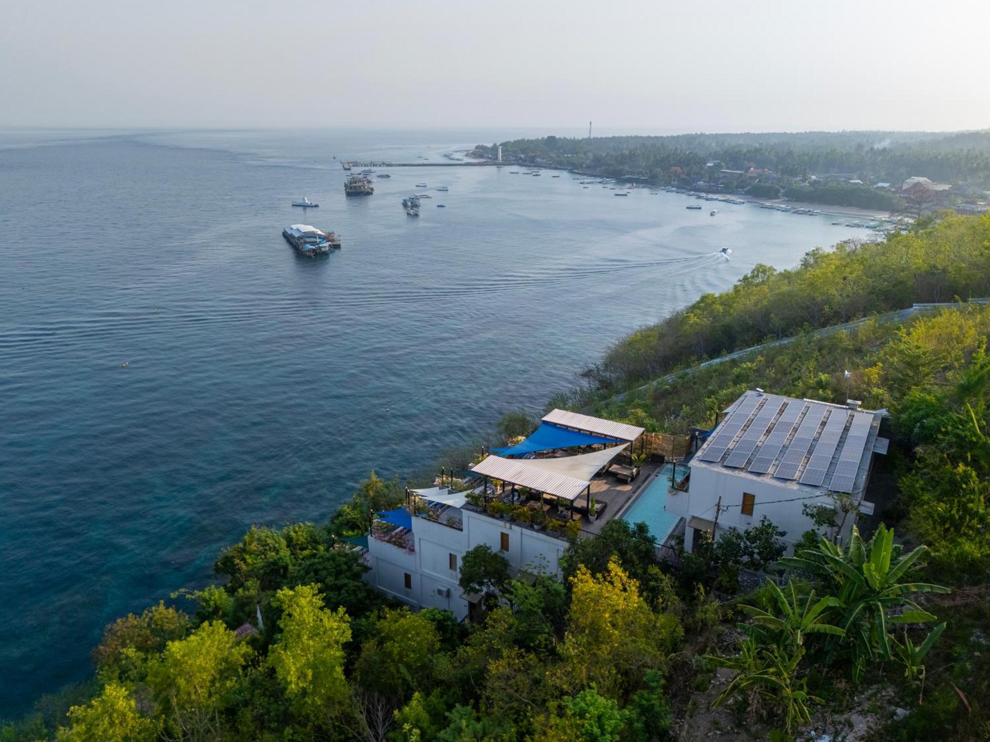 Adiwana Warnakali Toyapakeh
