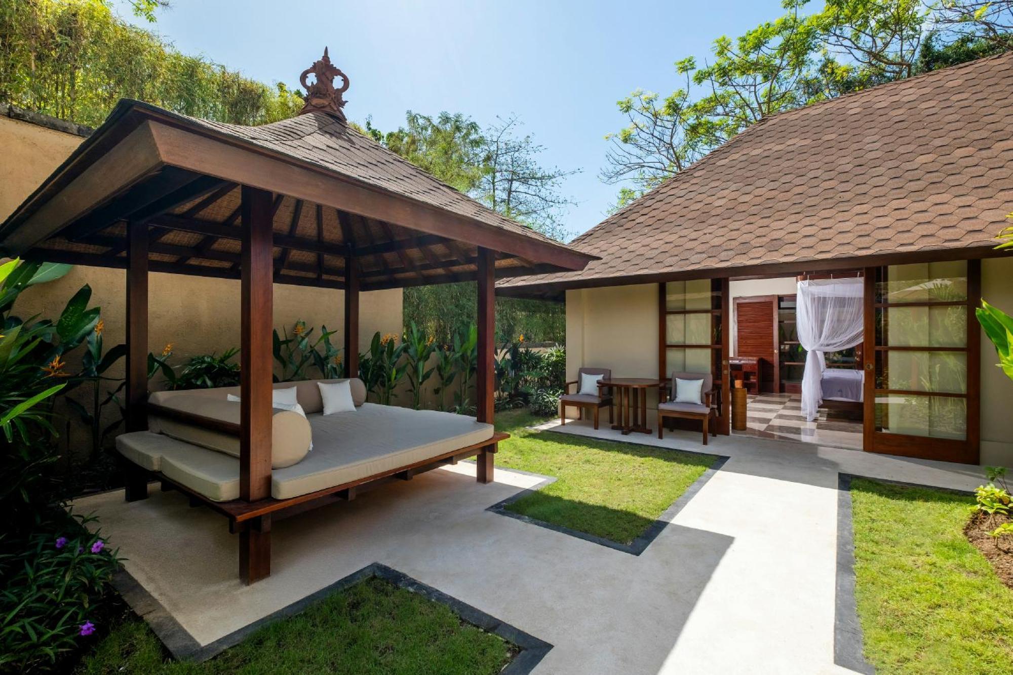 Revīvō Wellness Nusa Dua Bali 5*