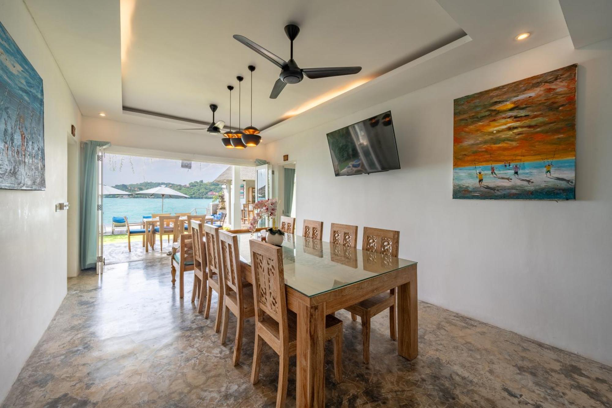 Villa Ceningan Beachside