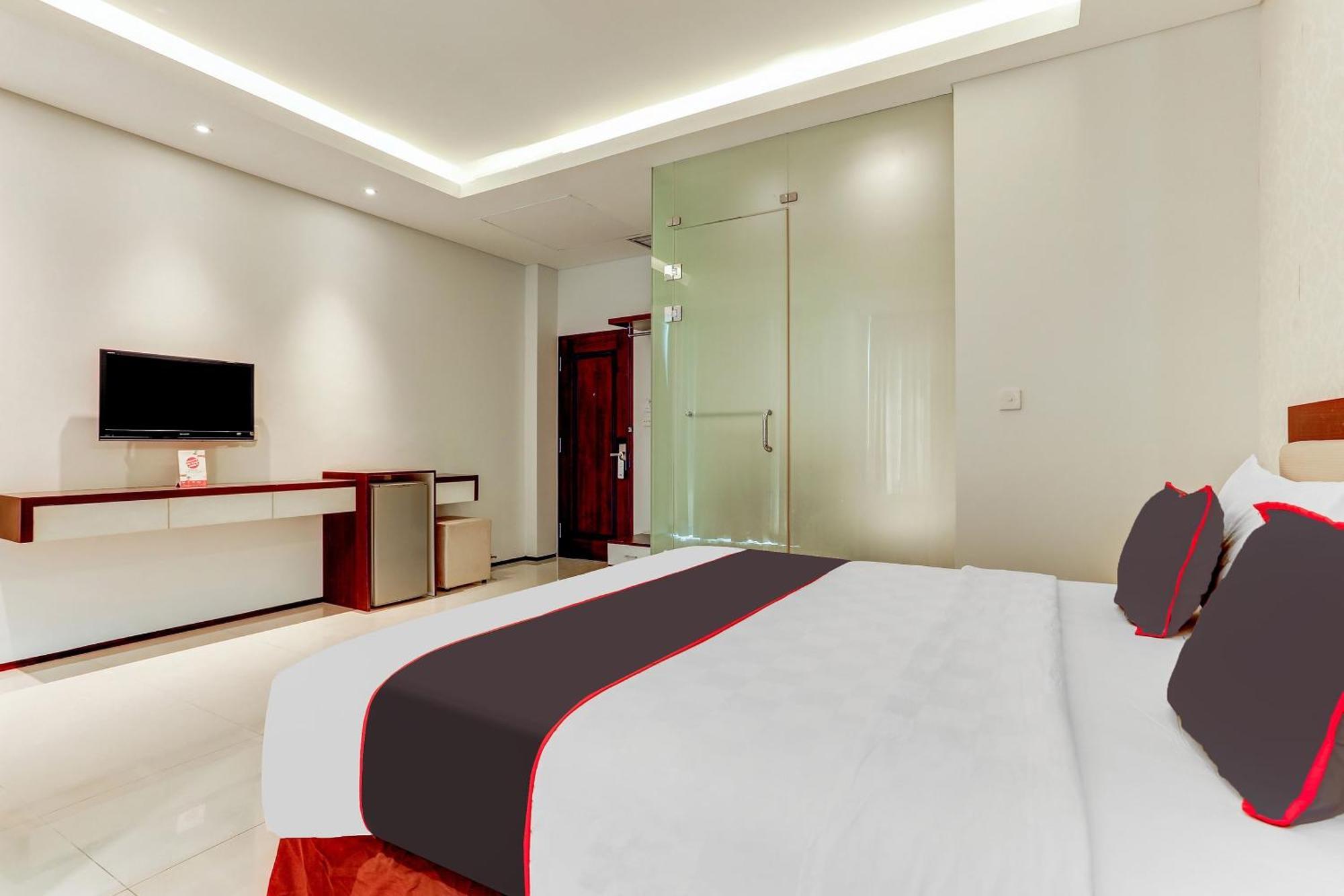 Hotel Collection O Near Pantai Kuta Formerly Premium 4*