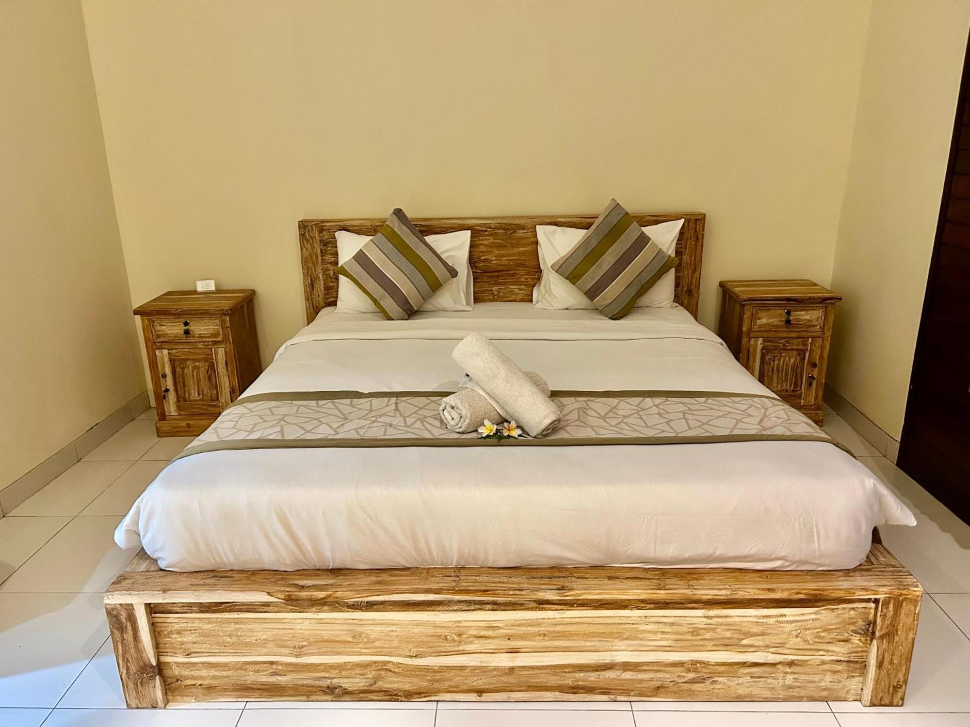 Nusa Garden Homestay *