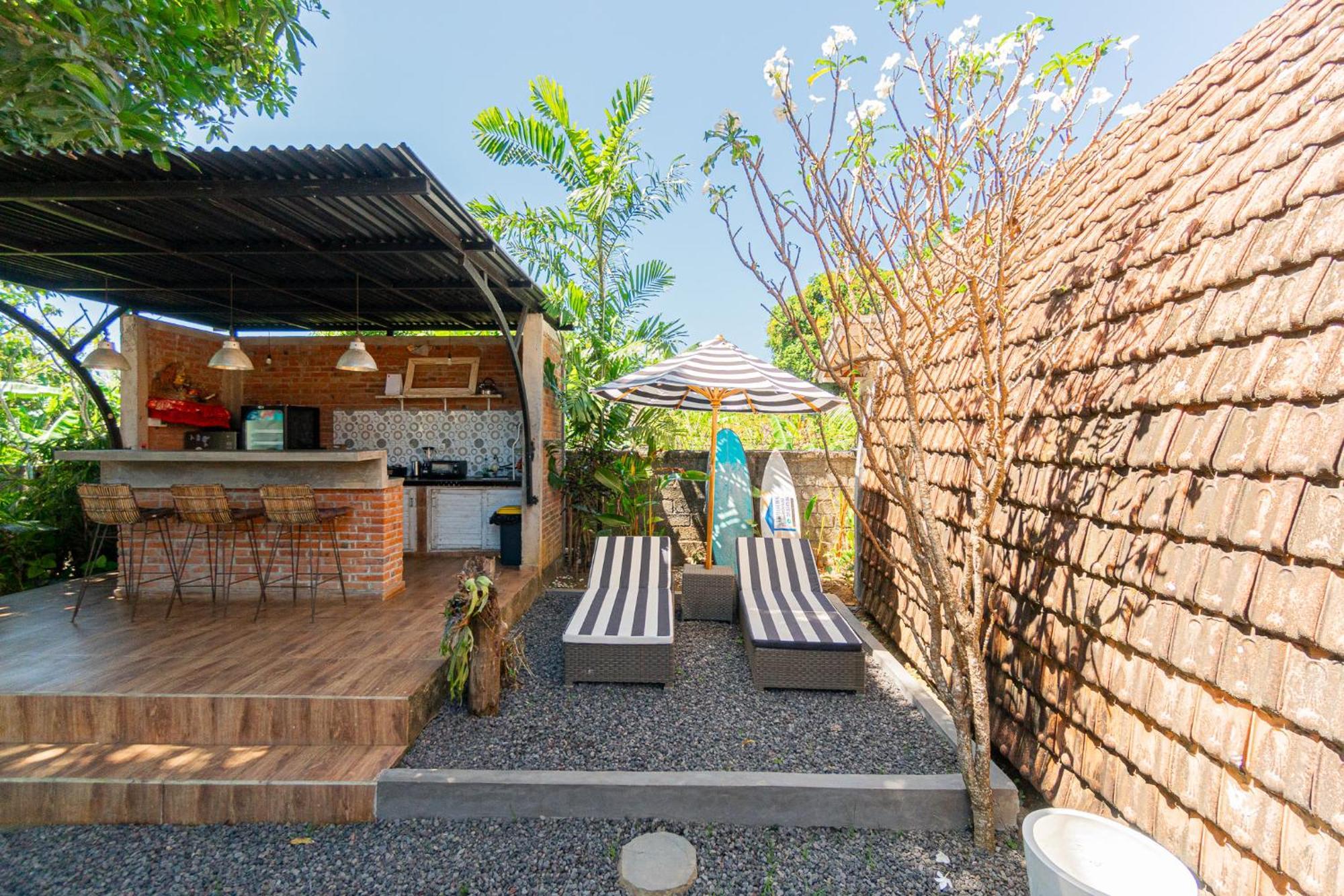 Guest house By Bukit Vista Uluwatu (Bali)