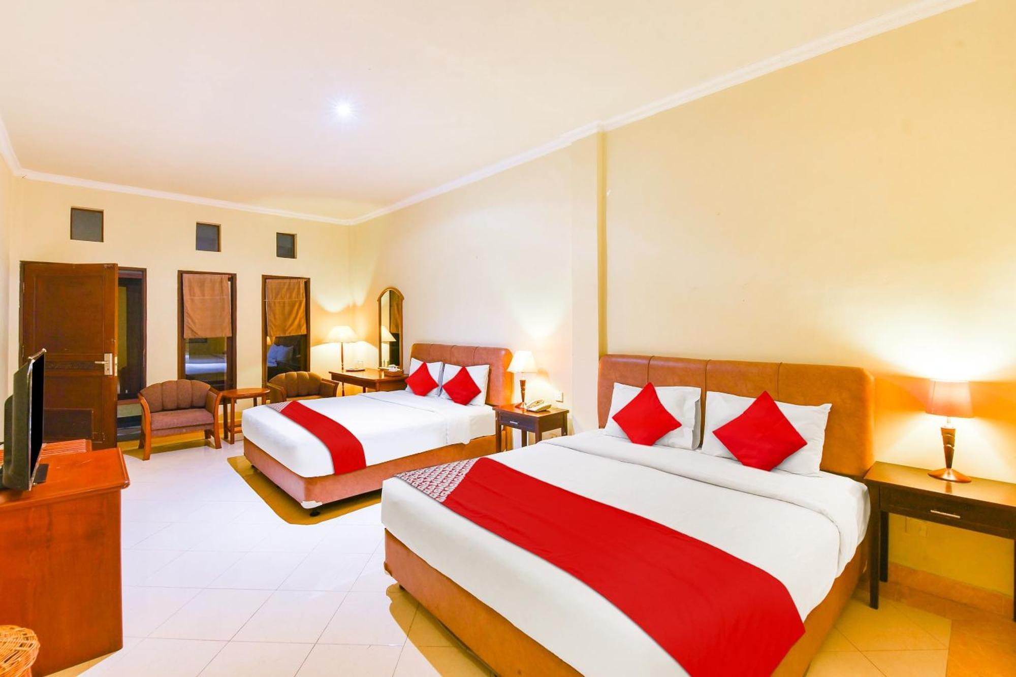 Hotel Super Oyo Townhouse Oak Maxi Legian Kuta (Bali)