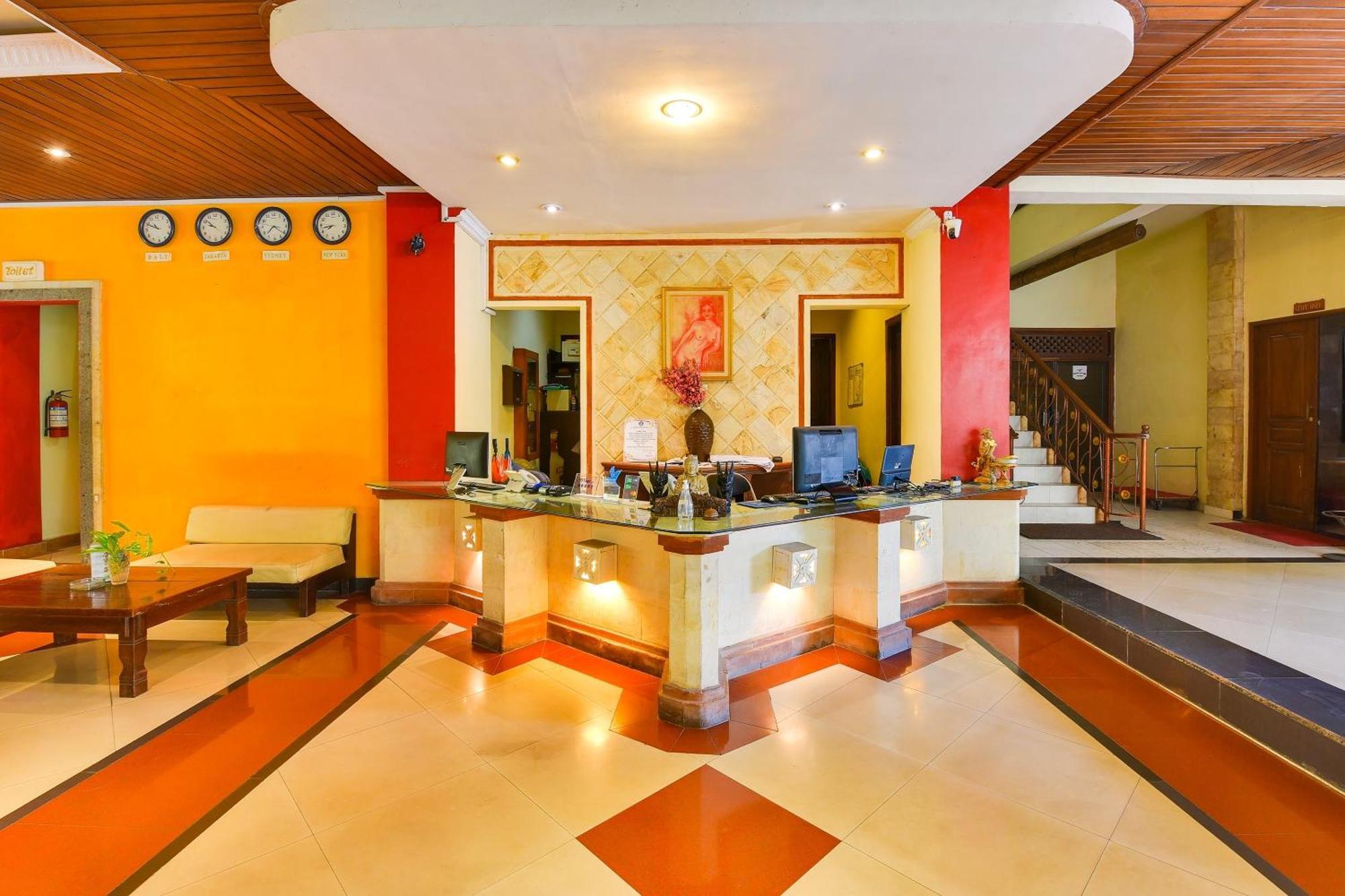 Super Oyo Townhouse Oak Maxi Legian 3*