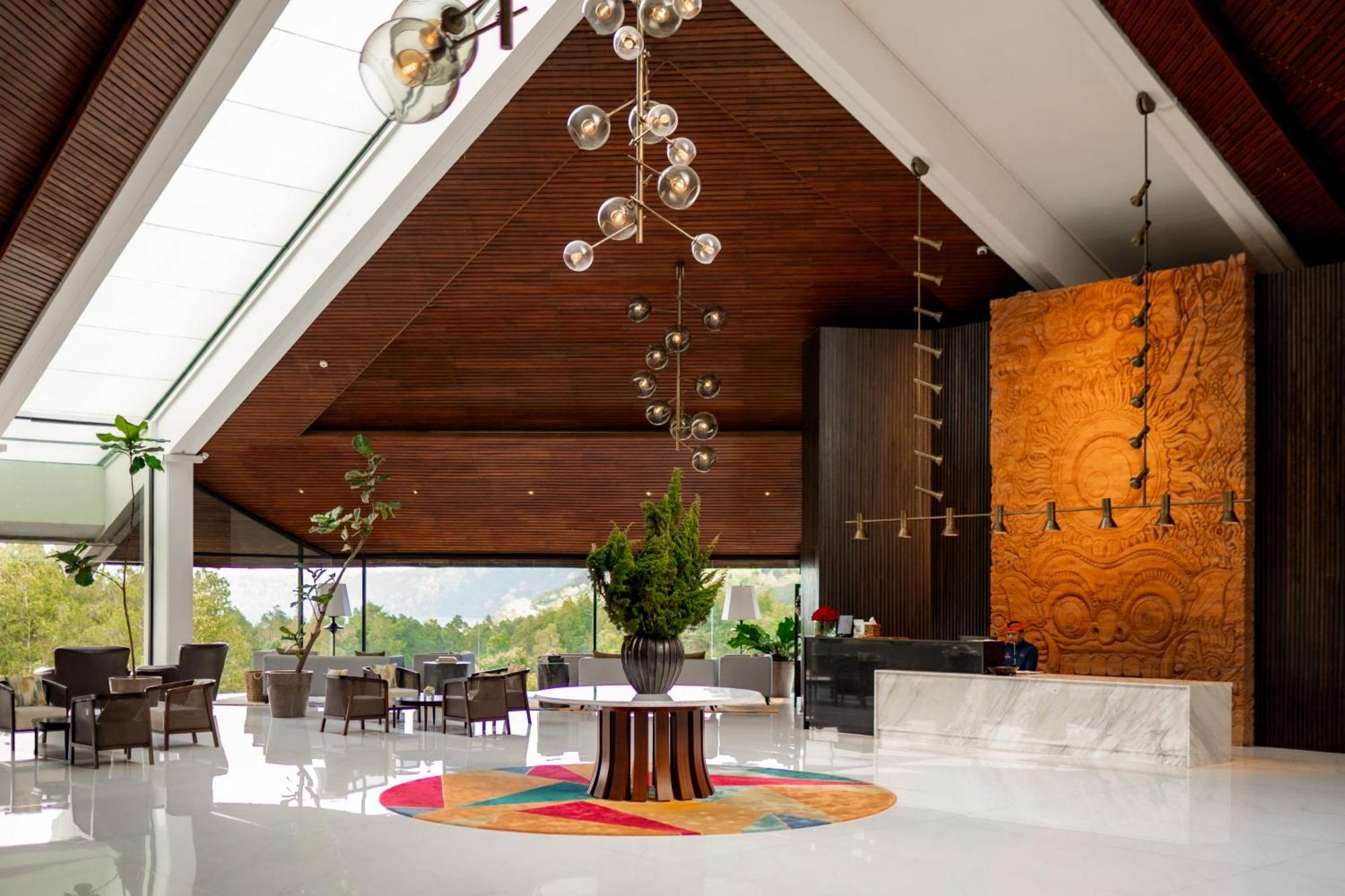 Handara Golf & Bali Resort 4*