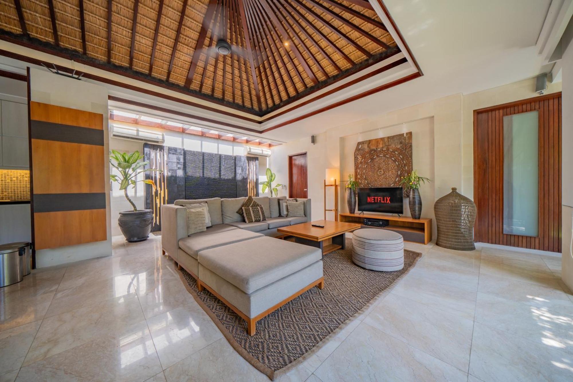 Kedonganan Villa Jimbaran (Bali)