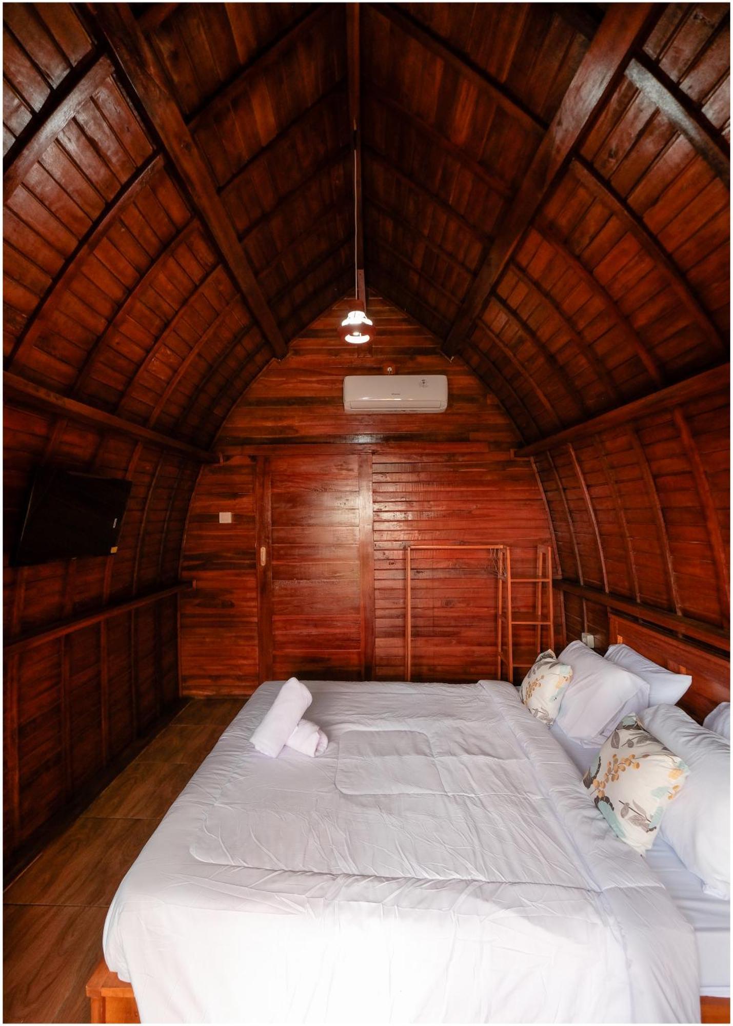 The Backyard House Guest house *