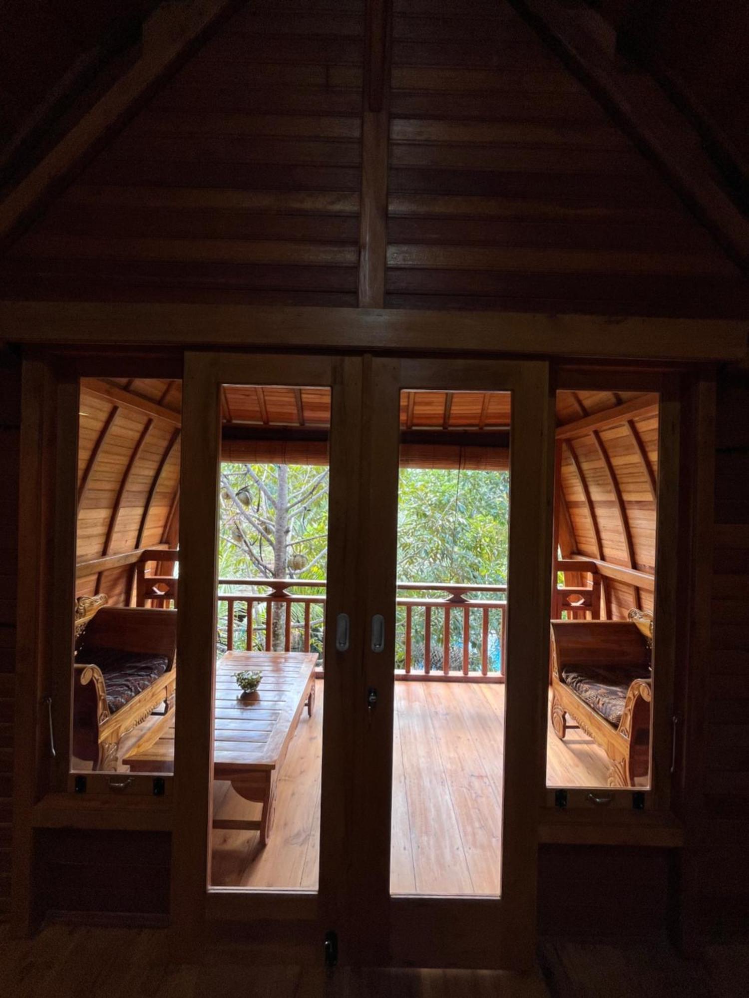 Guest house Khrisna Hs And