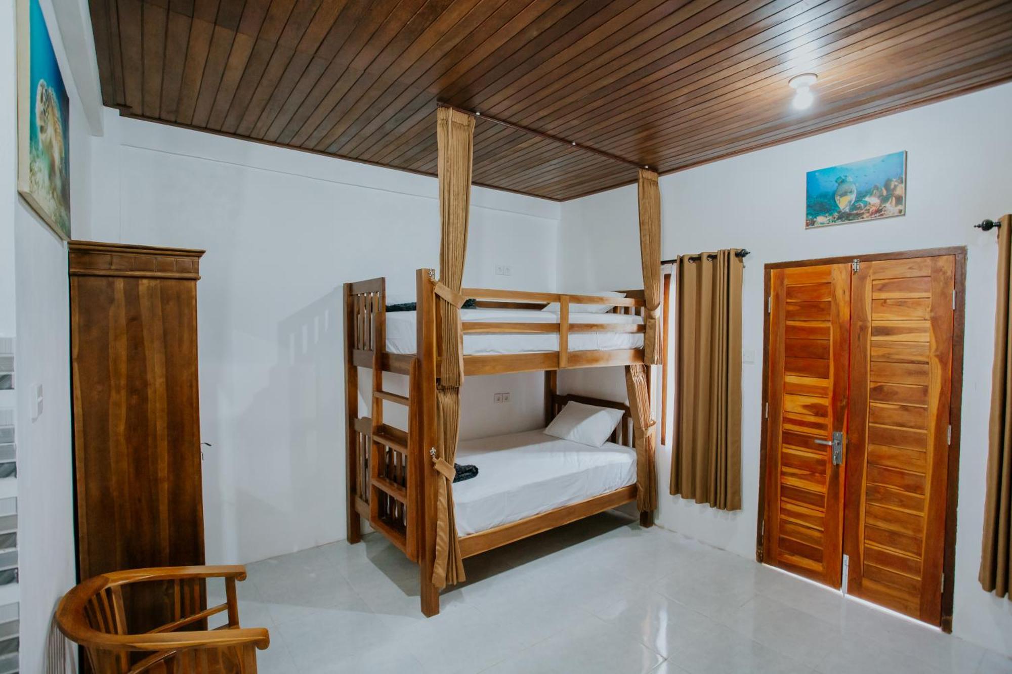 Hostel Garuda & Nusa Penida *