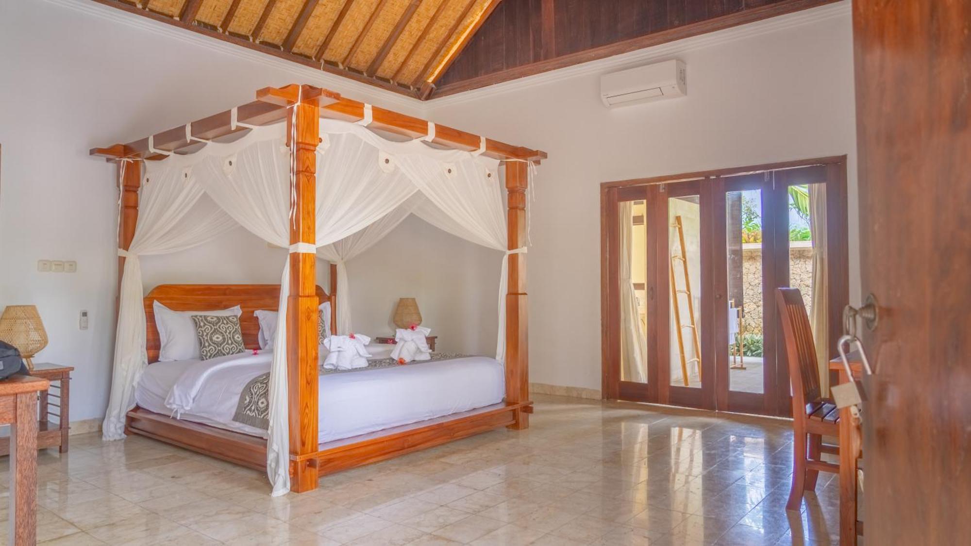 Sari Bumi Menjangan Hotel Banyuwedang
