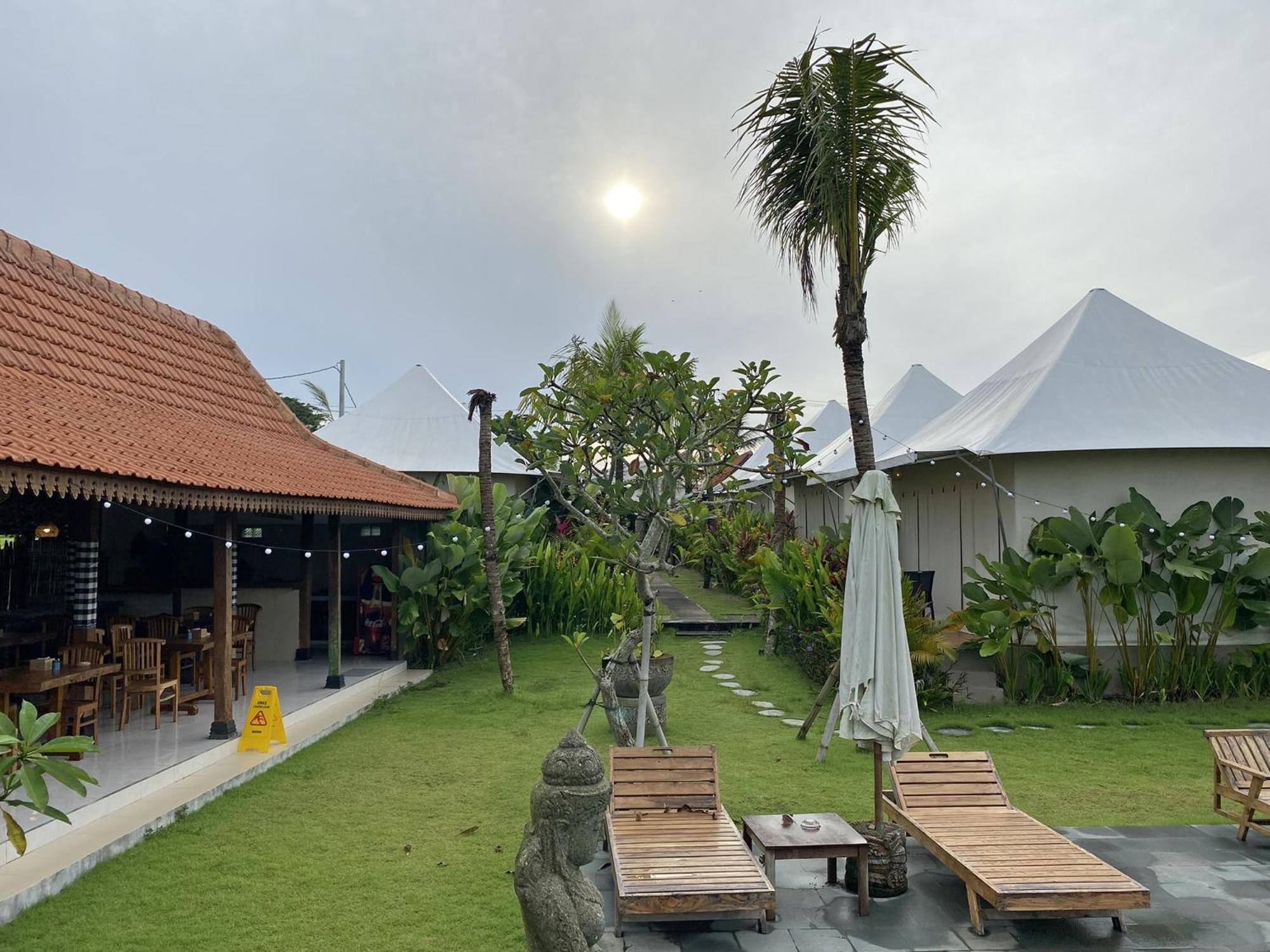 Paddy's Glamping * Munggu