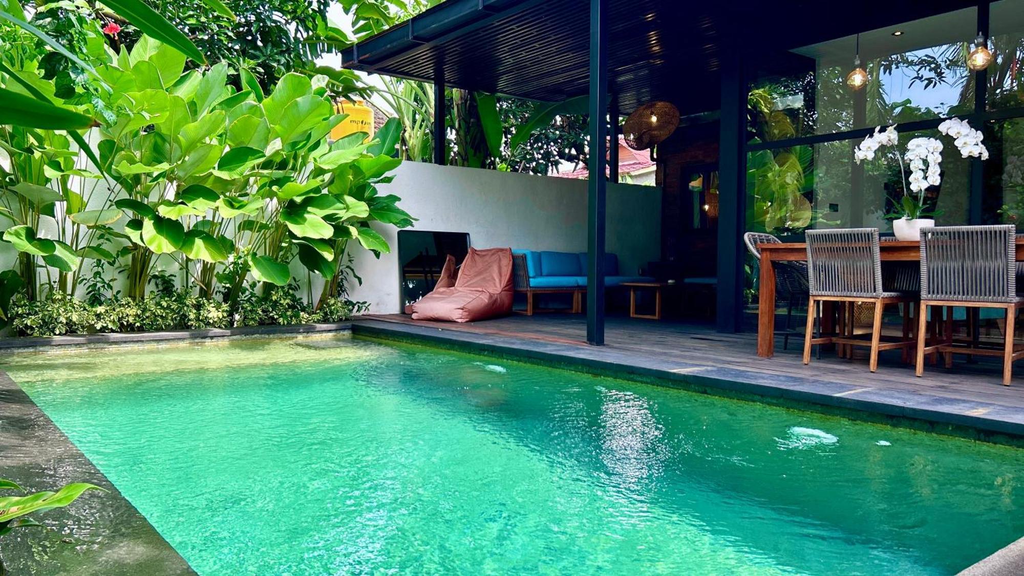 Karmagali Suites Adults Only & Private Pool Family Villas Sanur (Bali)