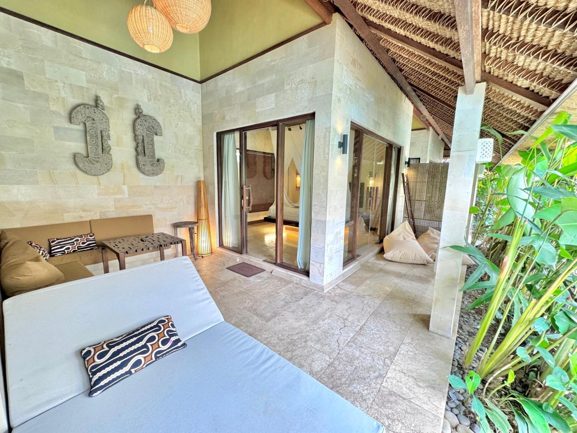 Karmagali Suites Adults Only & Private Pool Family Villas 4* Sanur (Bali)