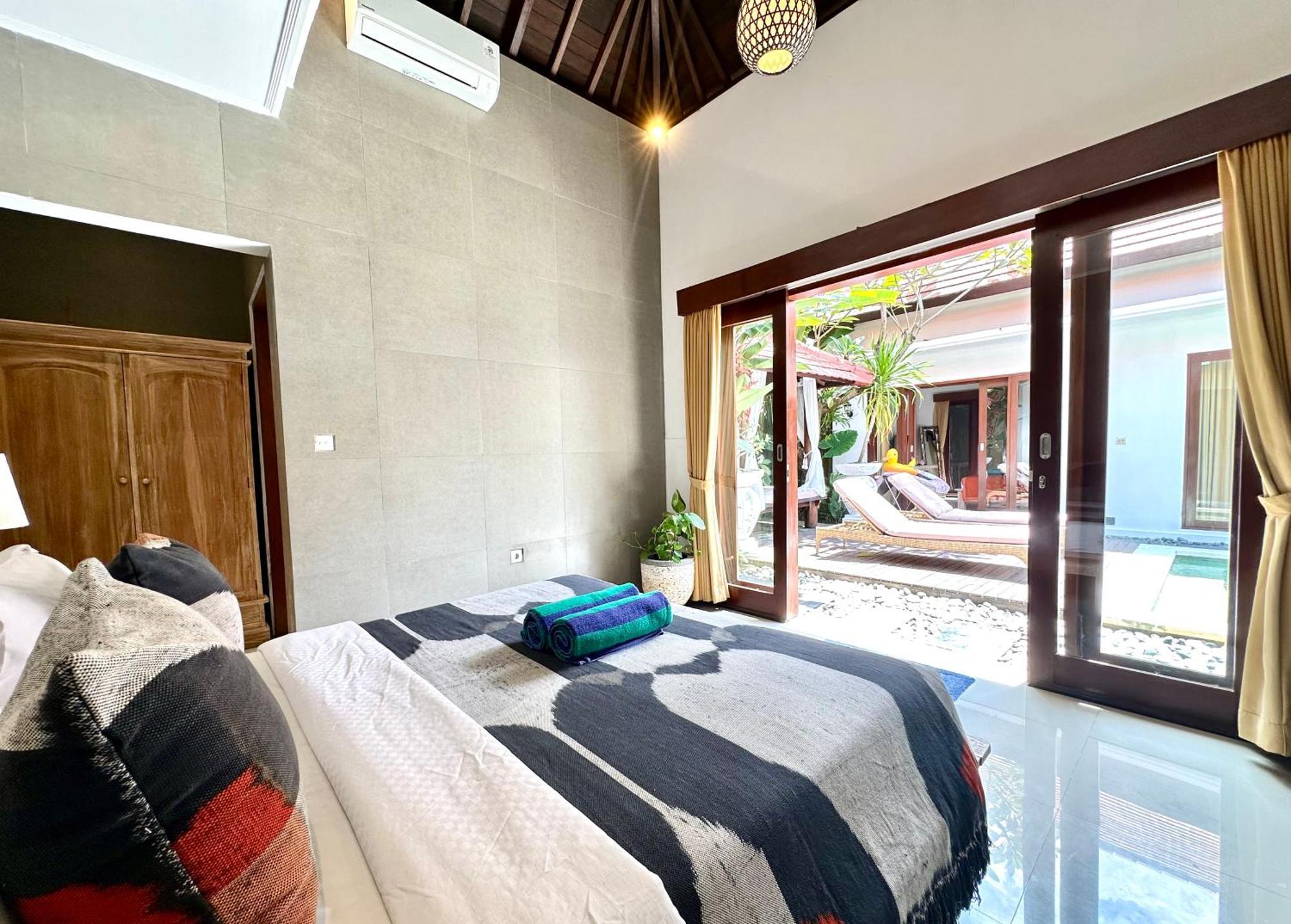 Searenity Villa *