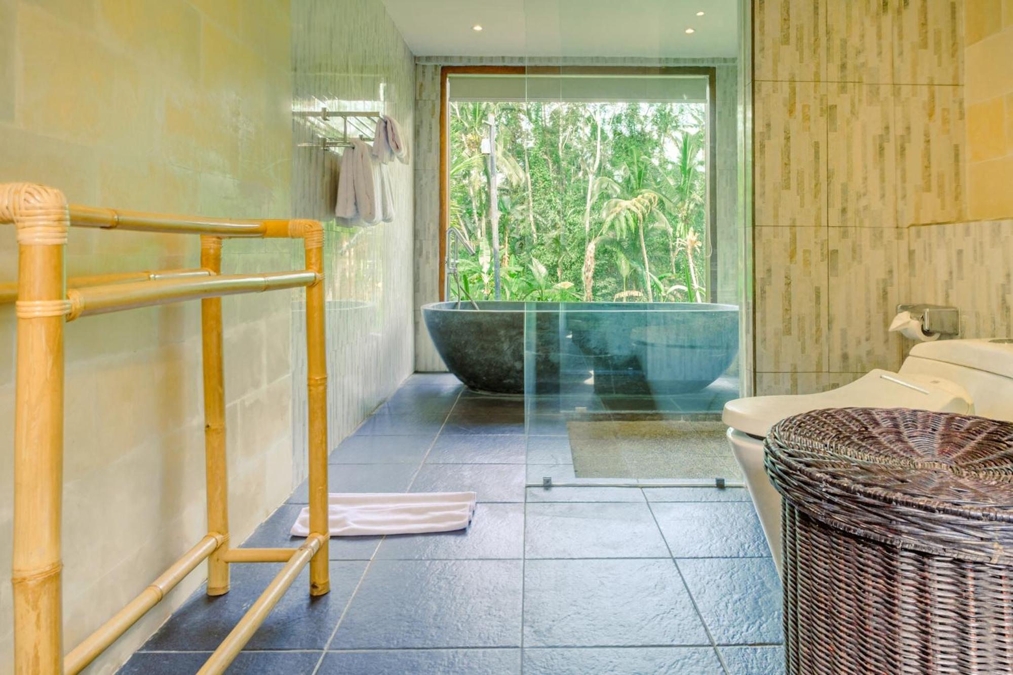 Beingsattvaa Luxury 4*