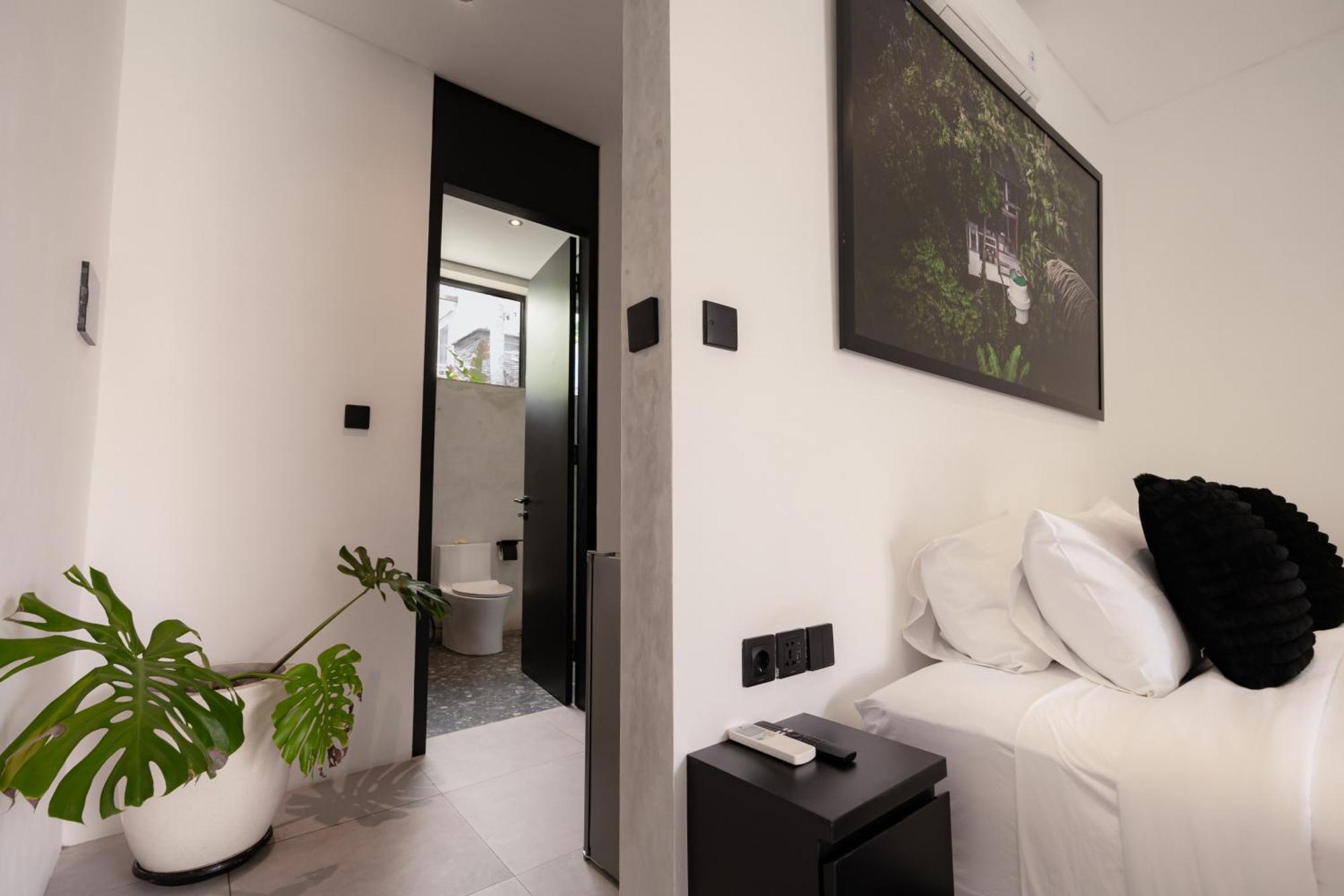 Onyx Aparthotel 5*