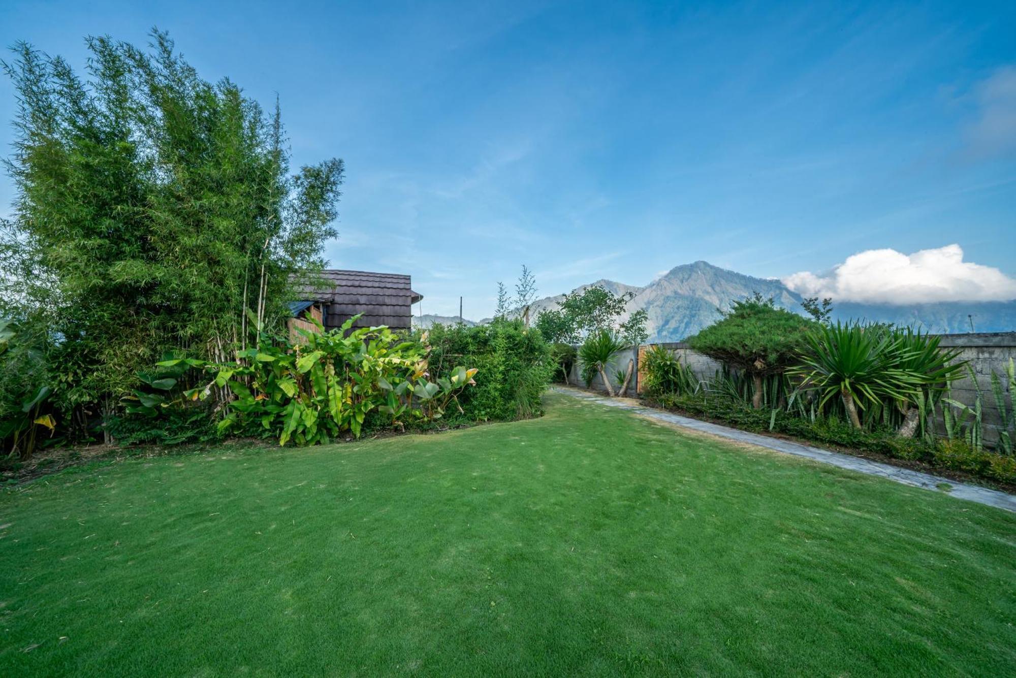 Tegal Bamboo & Private Hot Spring