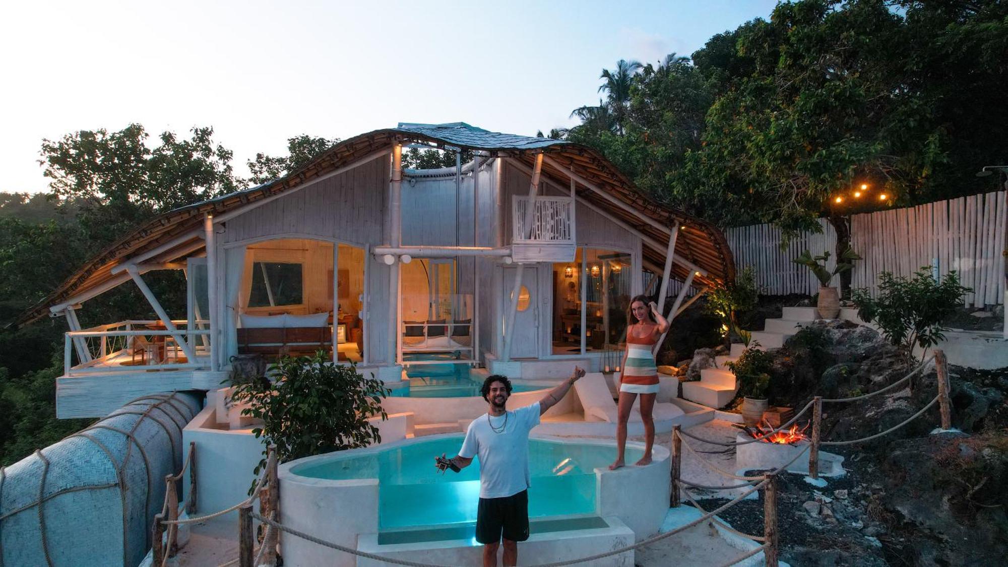 Honeymoon Sea View -