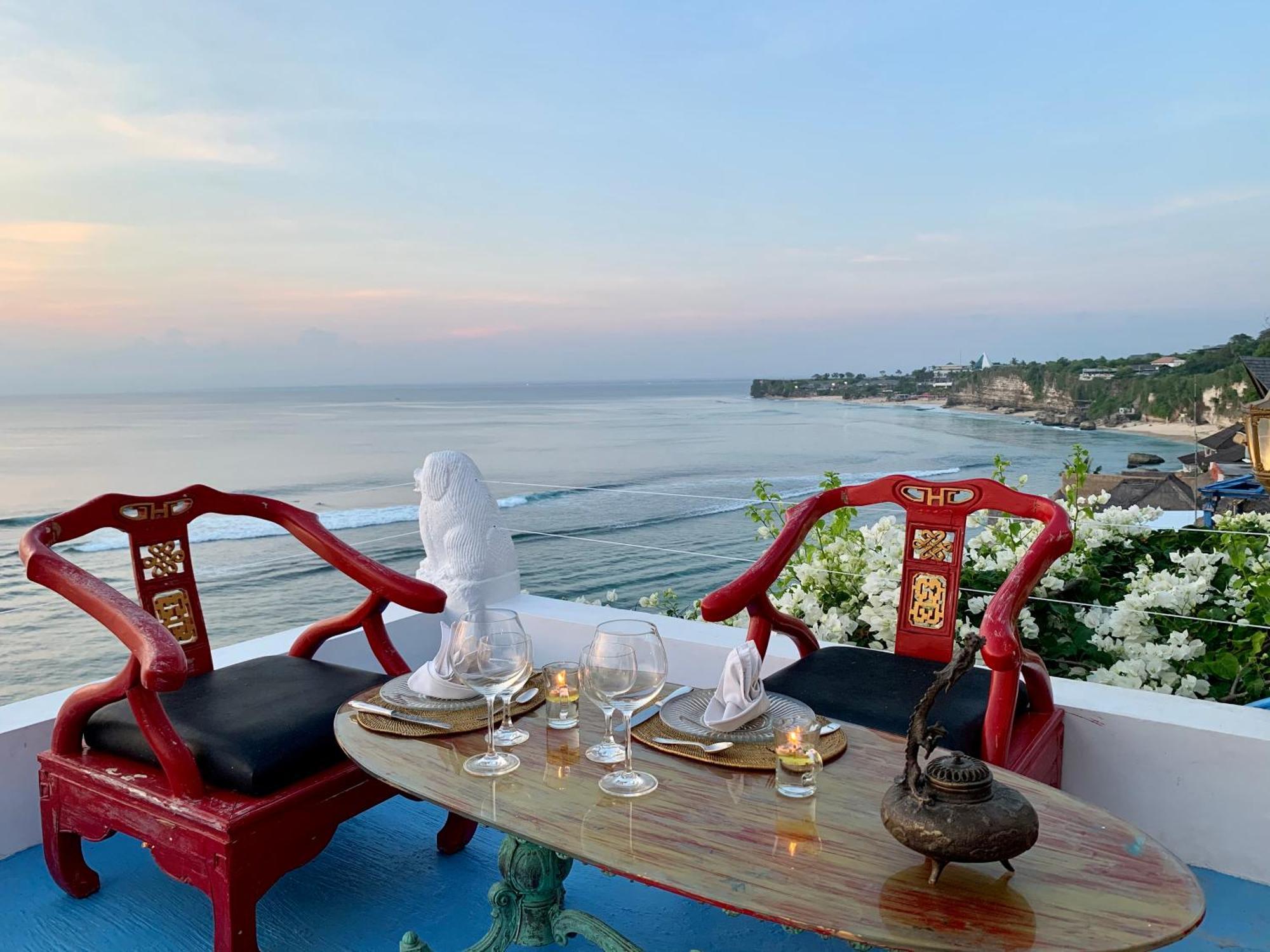 Morabito Art Cliff Villa Uluwatu (Bali)