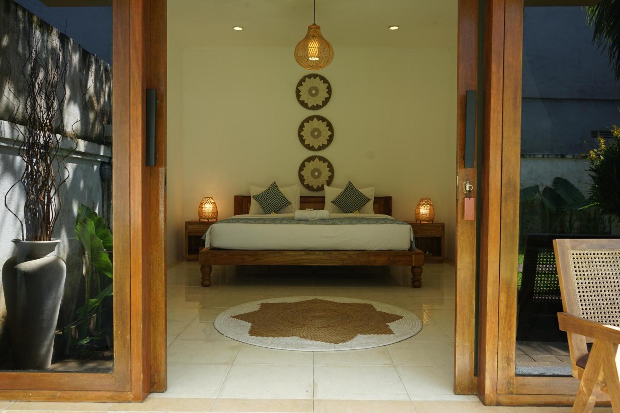 Tattva Uluwatu, Surf & Yoga Retreat Jimbaran (Bali)