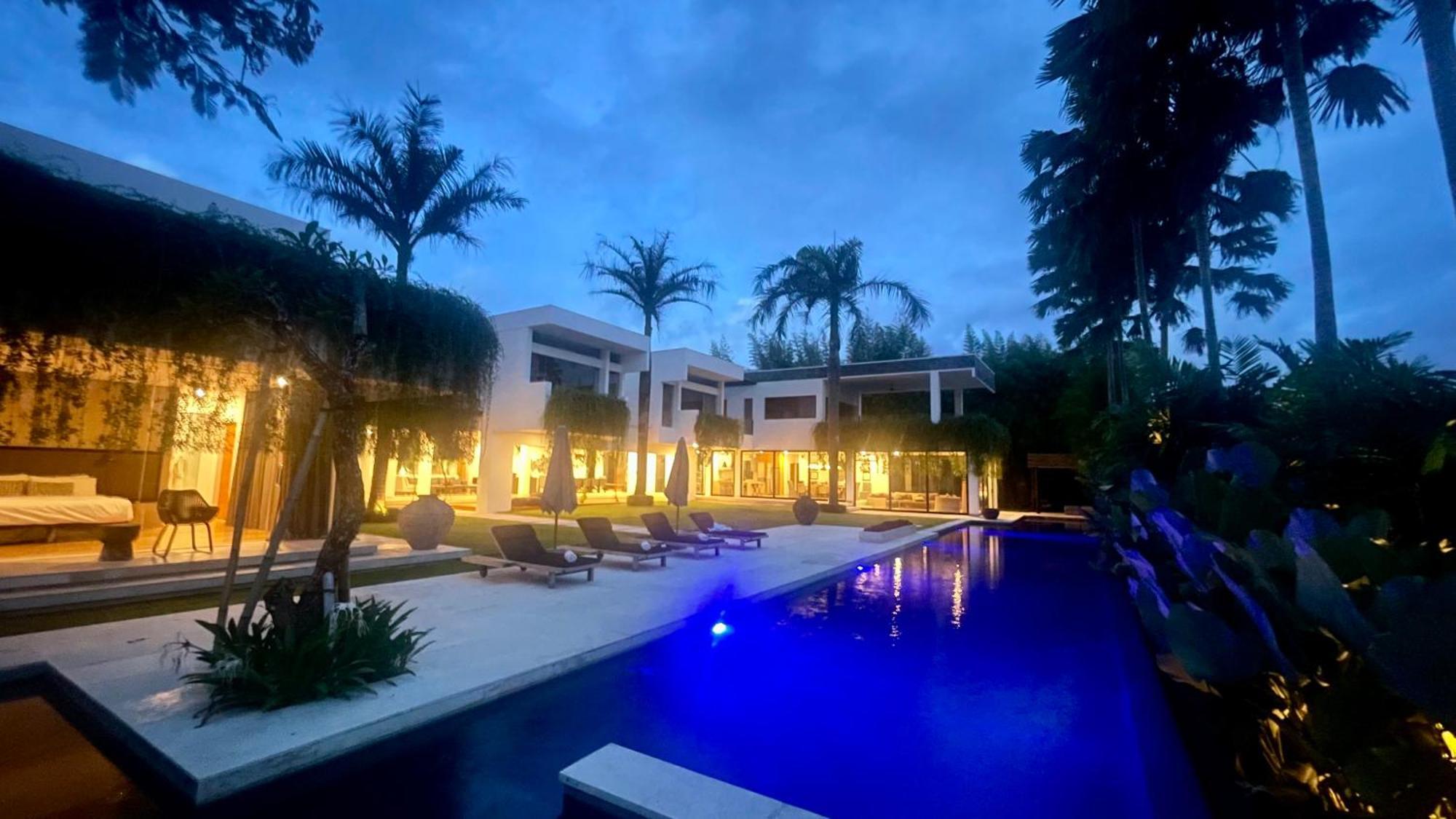 Luxury 5br With Private Pool, Rice Fields View & Nearby - The Palm House Villa