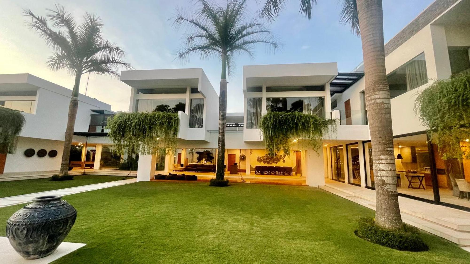 Villa Luxury 5br With Private Pool, Rice Fields View & Nearby - The Palm House