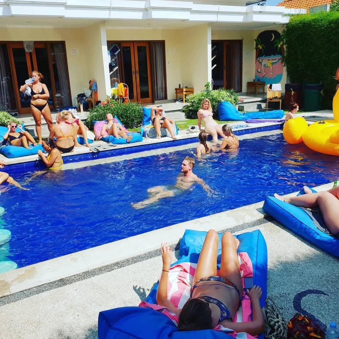 Hostel Castaway Canggu (Bali)
