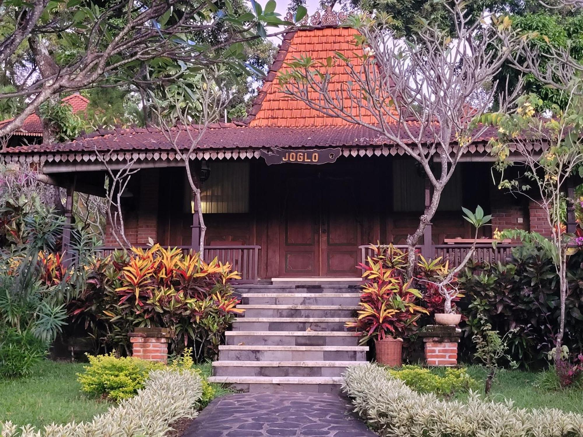 Hotel Shanti Natural Panorama View