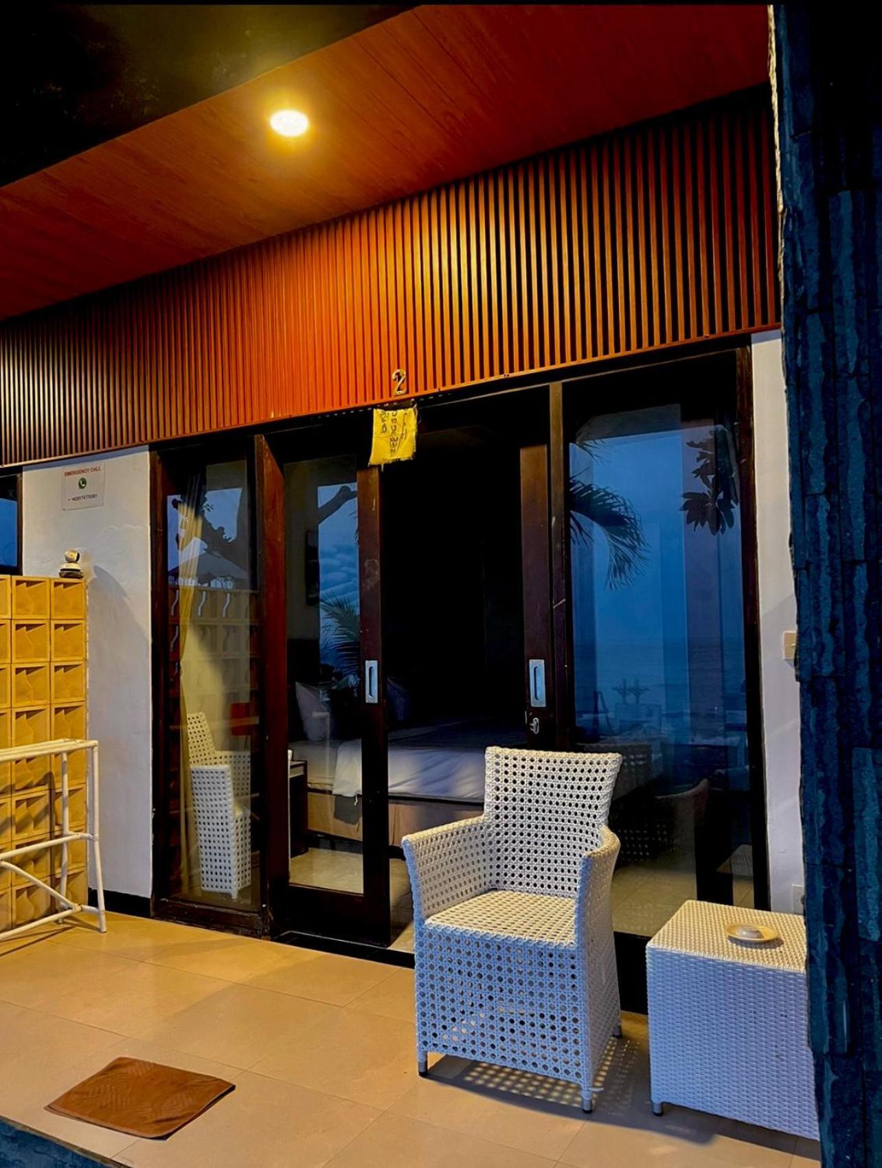 Valomia Beachfront Amed (Bali)