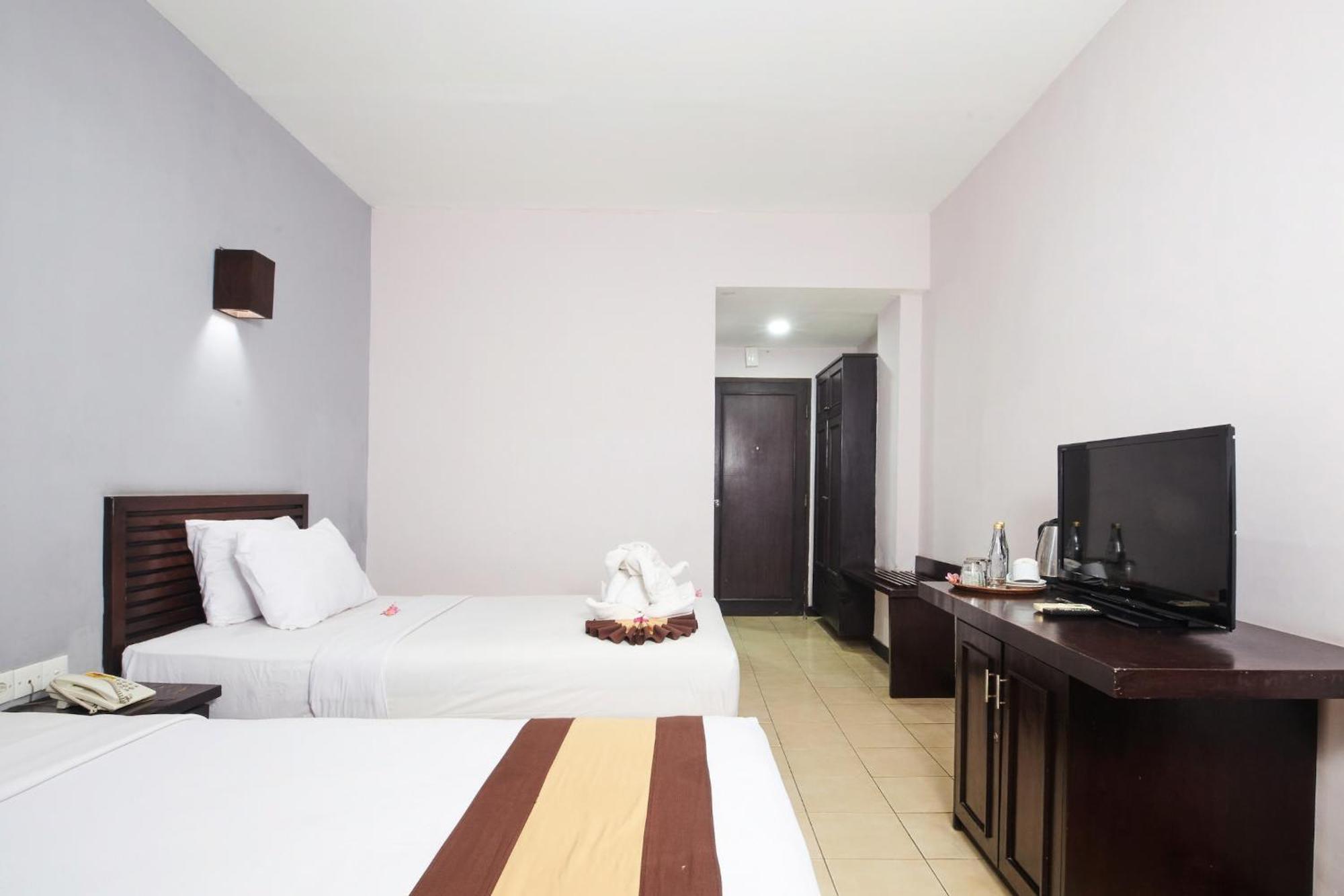 Hotel Grand Santhi