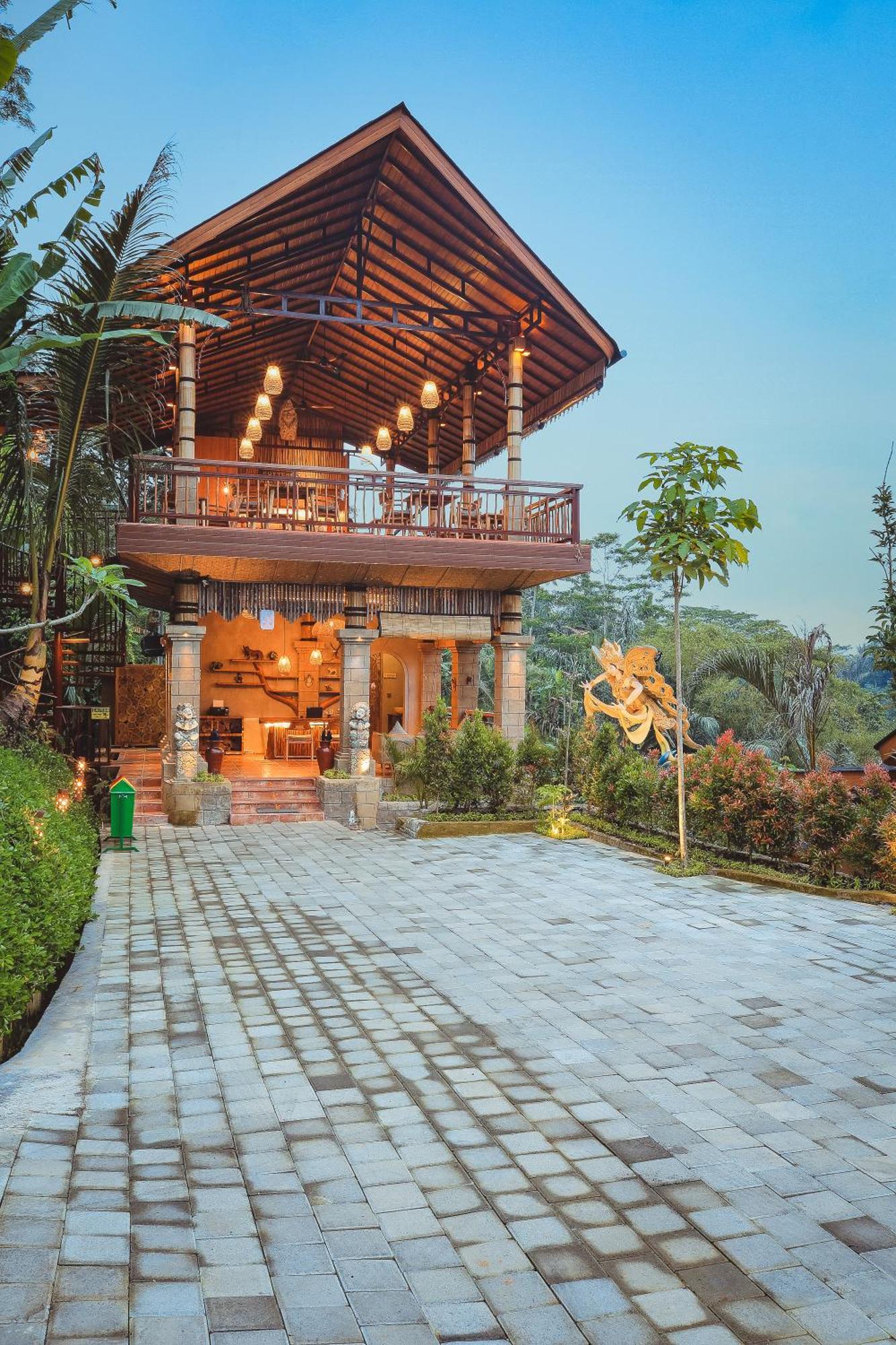 Harsa Sanctuary By Pramana 4*
