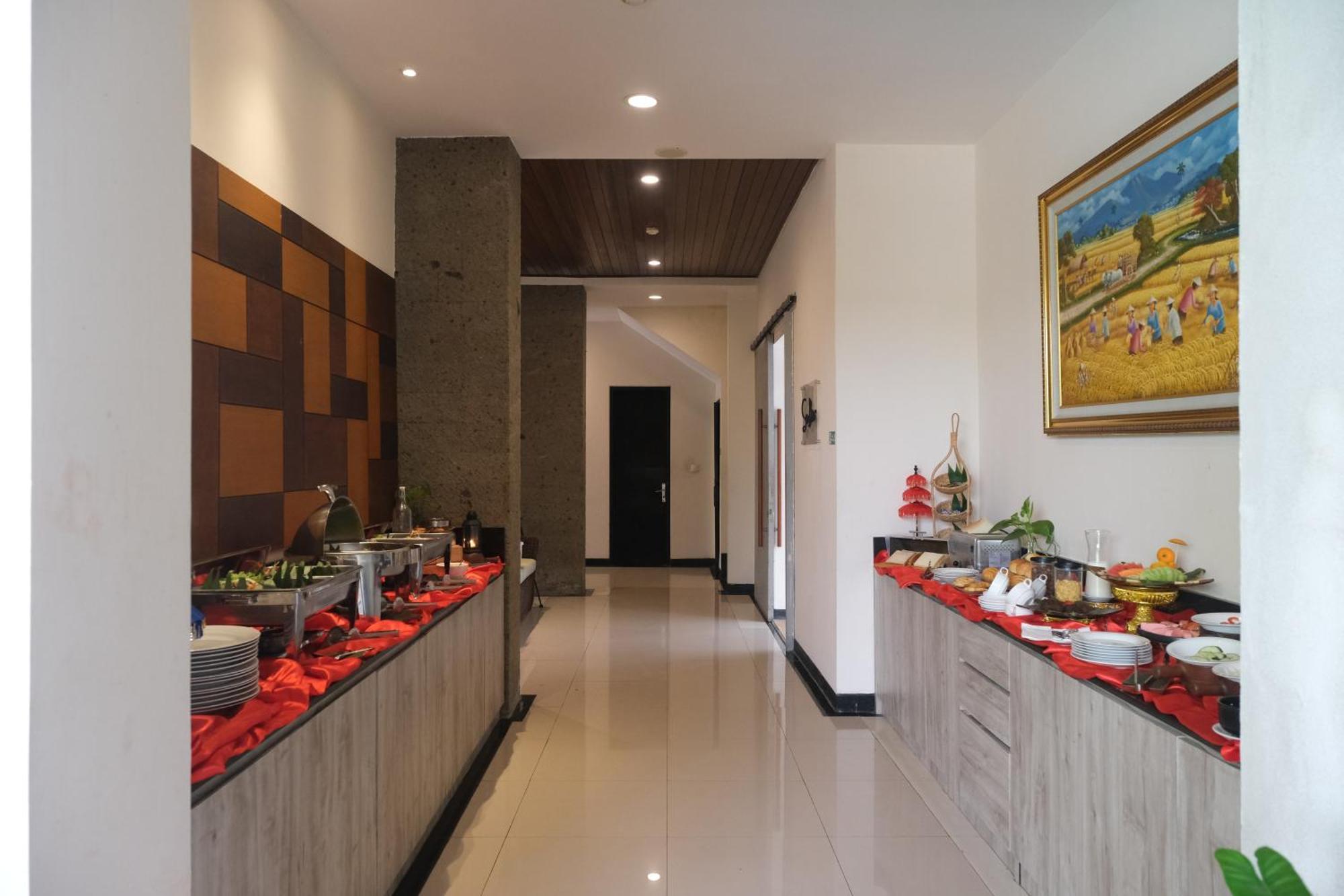 Sunset Mansion 4*