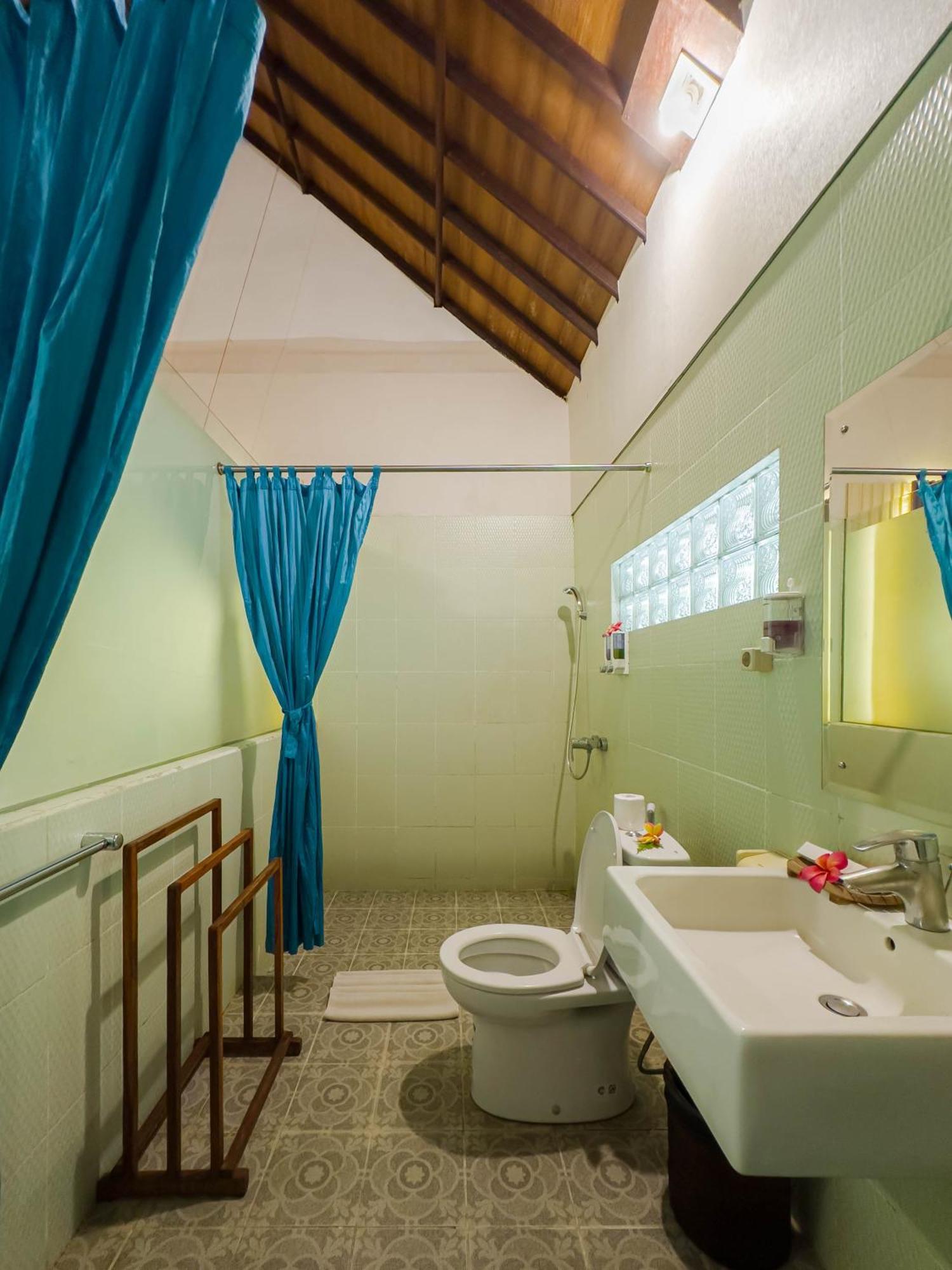 Resor Sari Health
