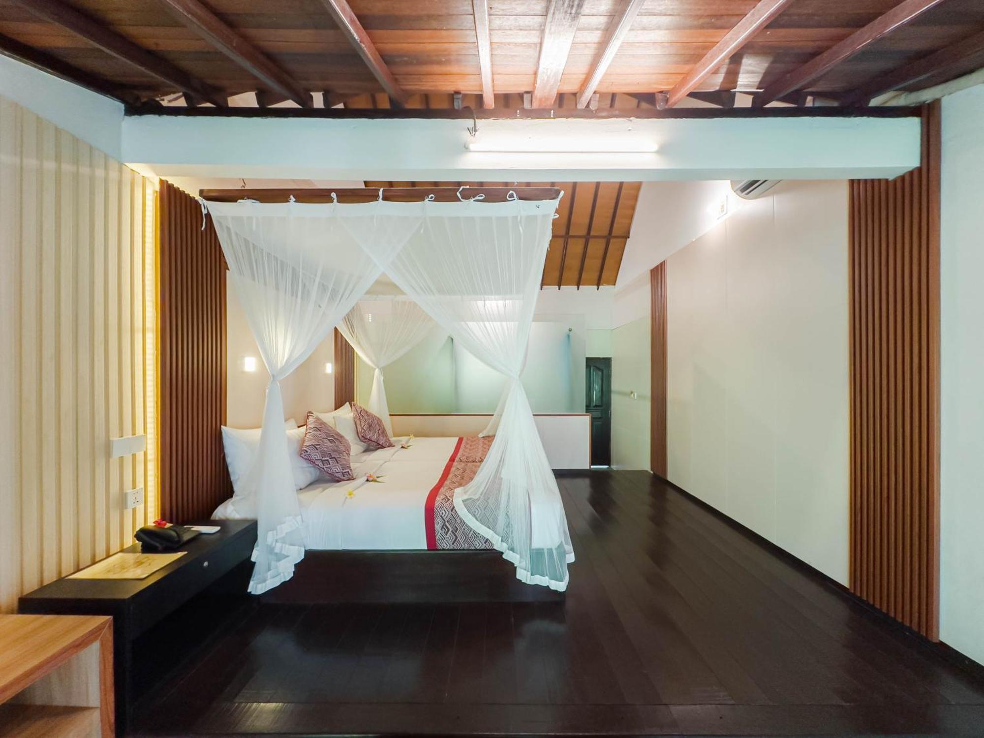 Resor Sari Health 3*