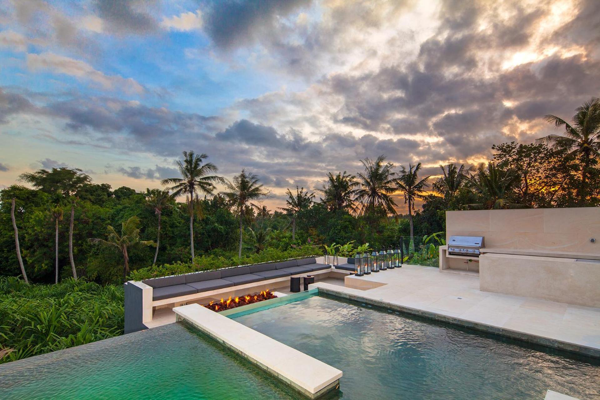 Villa Luxury 5br With Private Pool, Rice Fields View & Nearby - The Palm House *