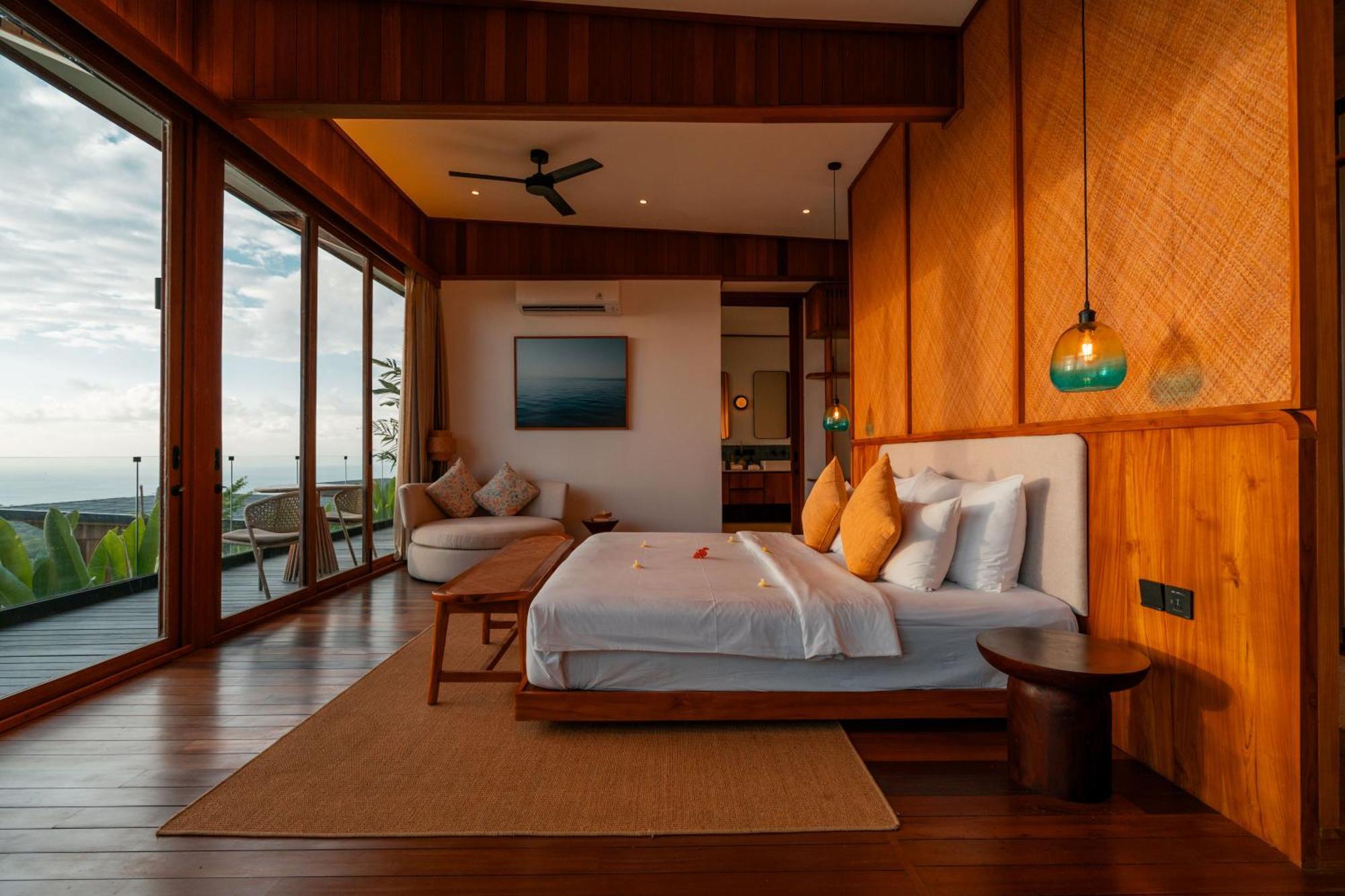 Resort Ocean View By Gruen