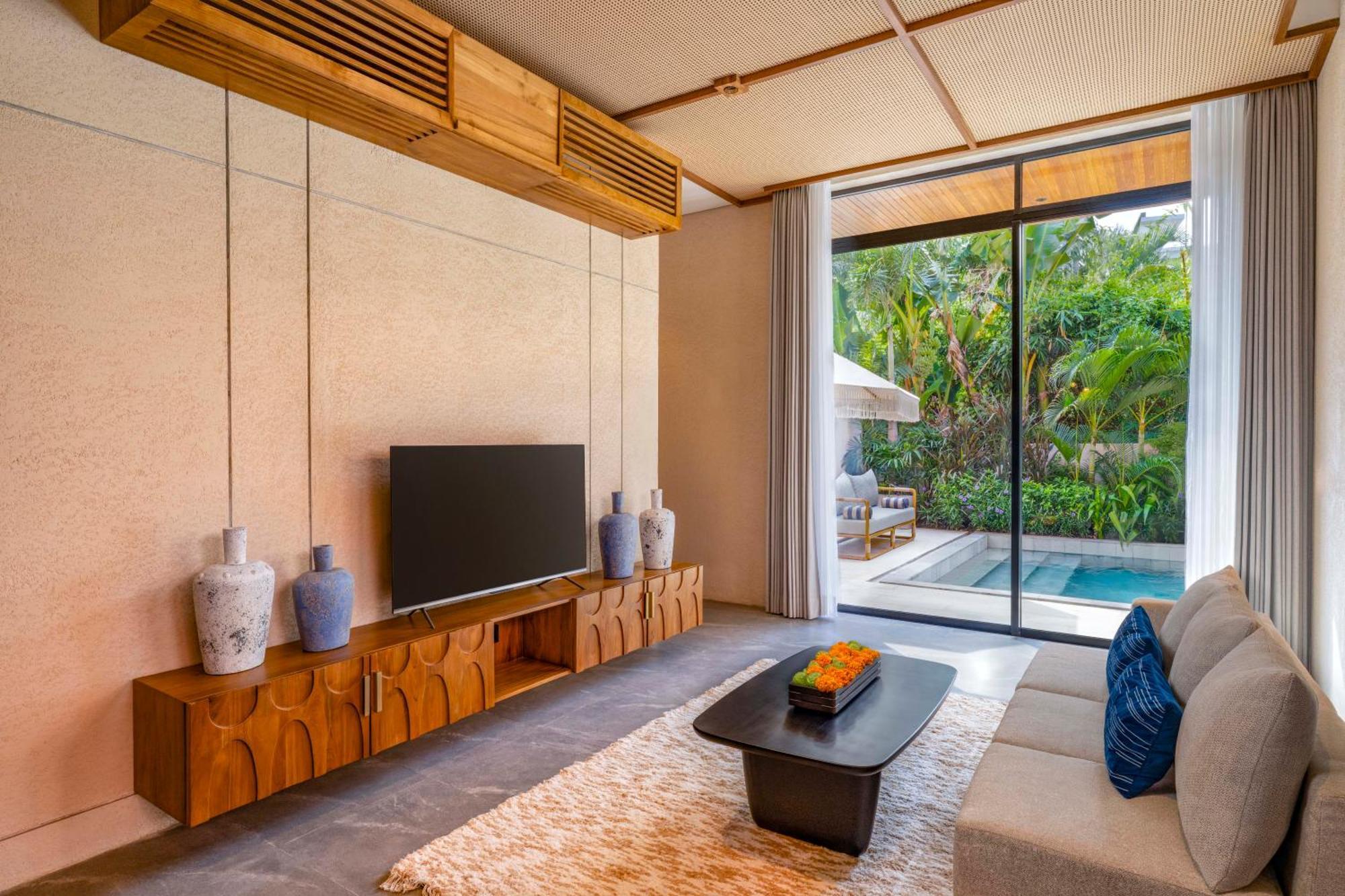 Tui Blue Berawa And 5* Canggu (Bali)
