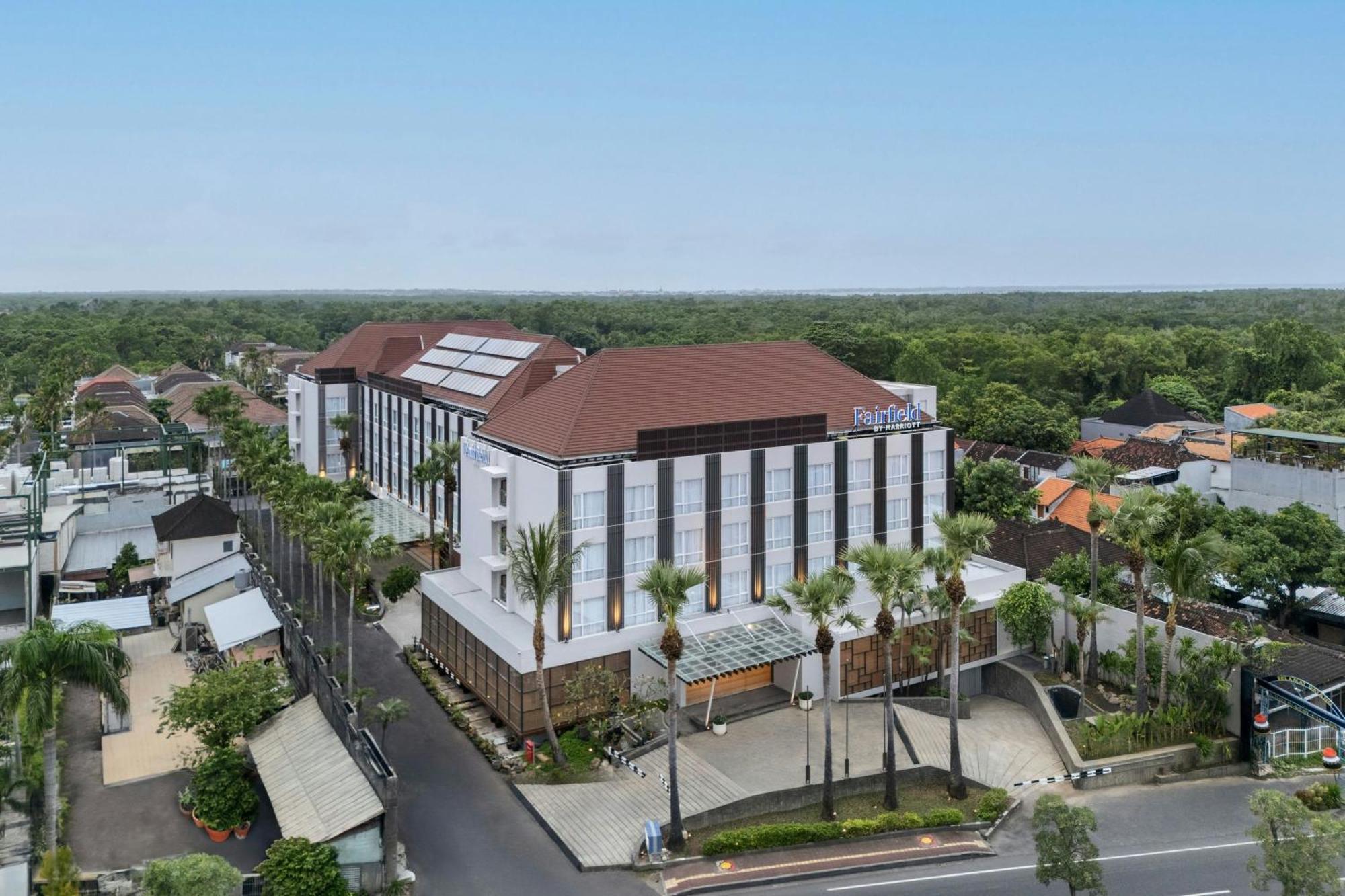 Hotel Fairfield By Marriott Bali Kuta Ngurah Rai 4*