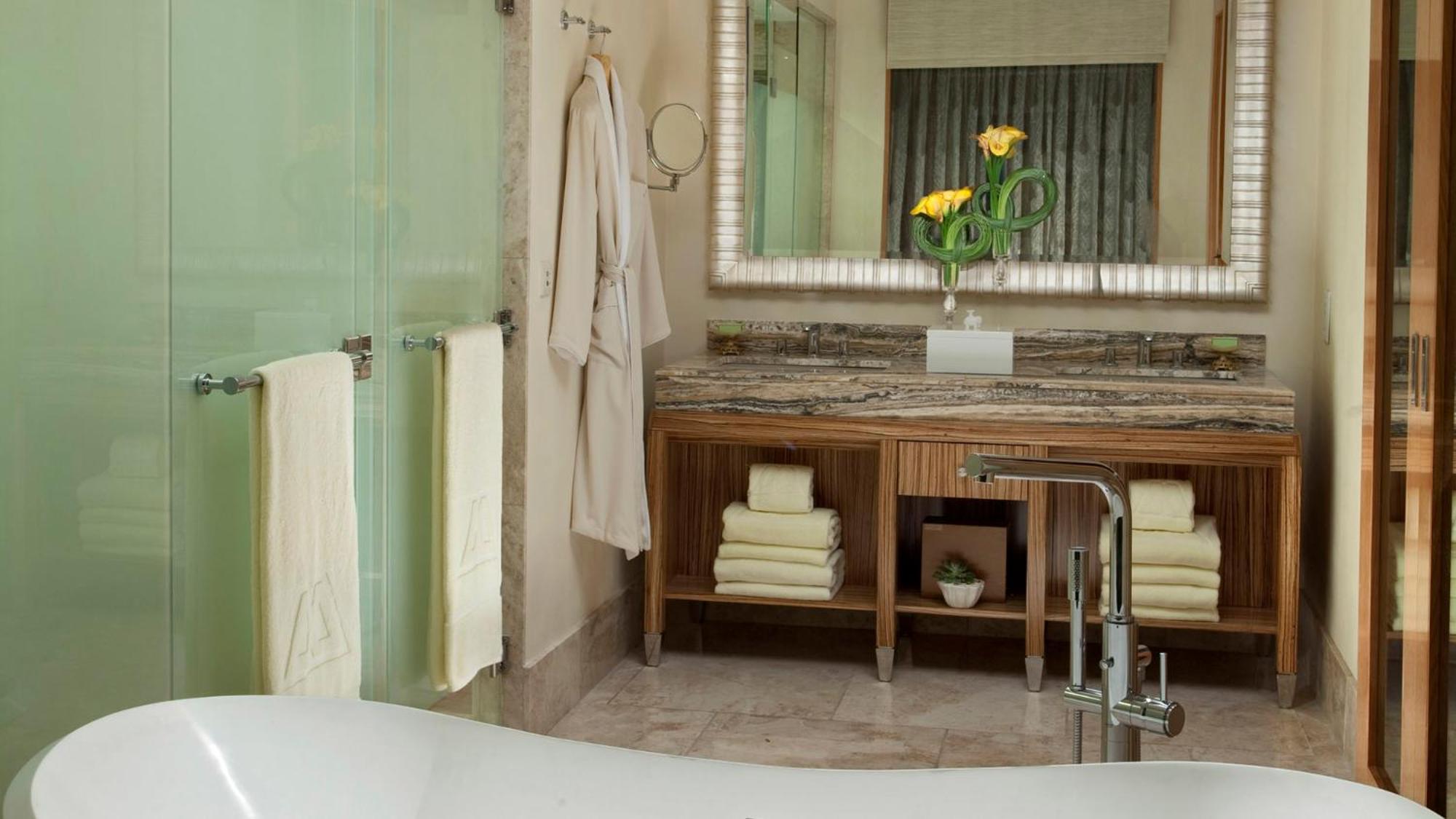 Mulia Resort Nusa Dua (Bali)