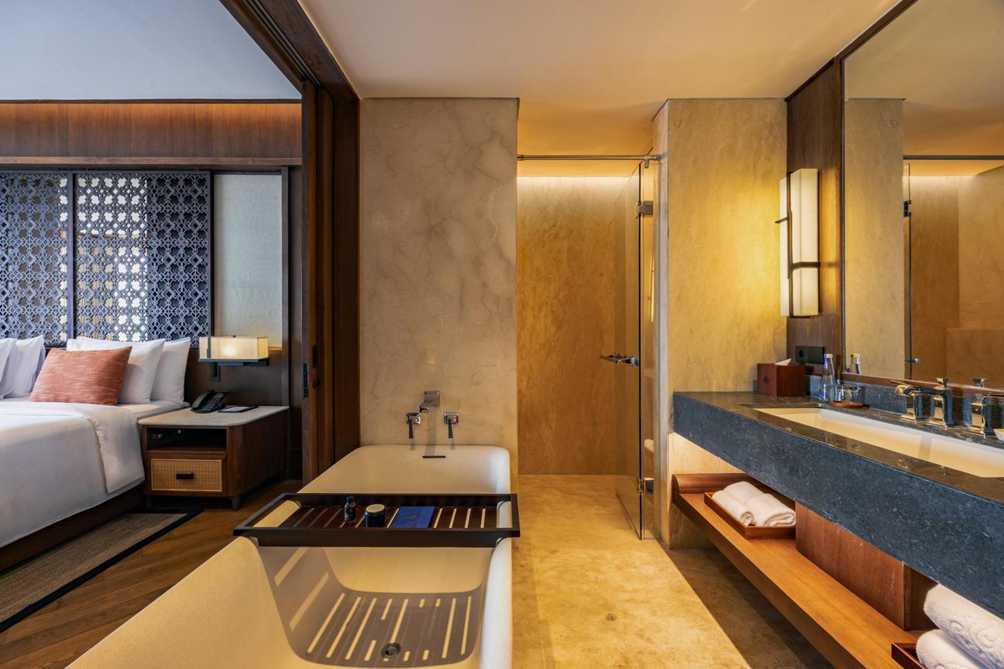 Bali 5* Sanur (Bali)