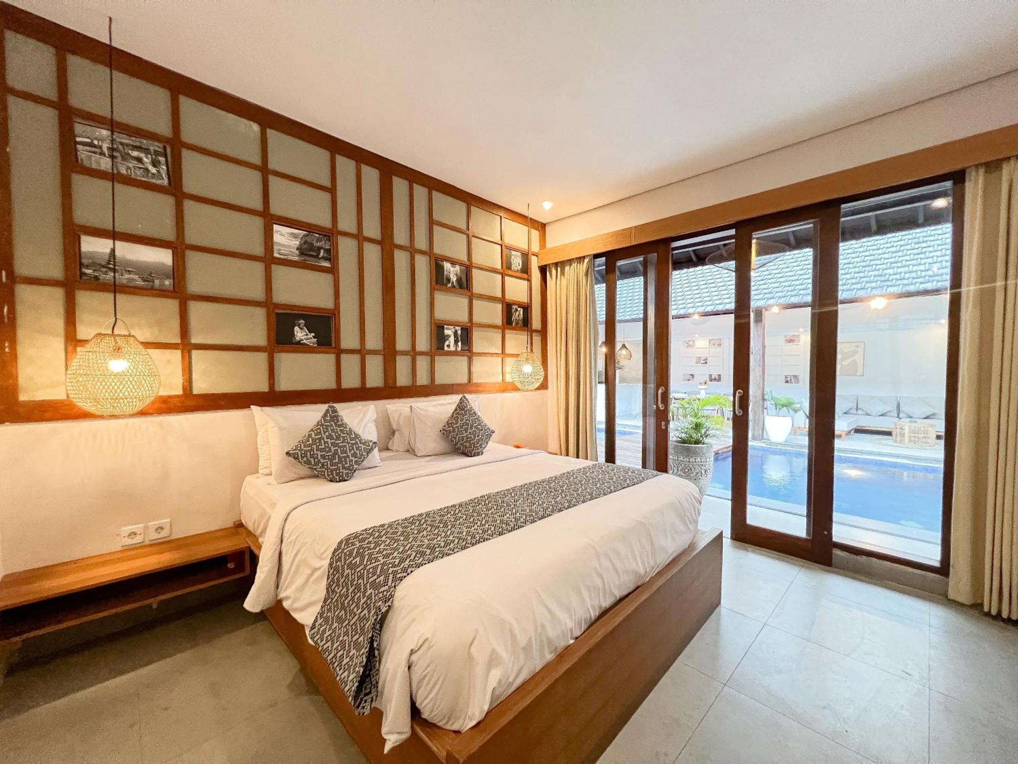 Apple & 4* Seminyak (Bali)