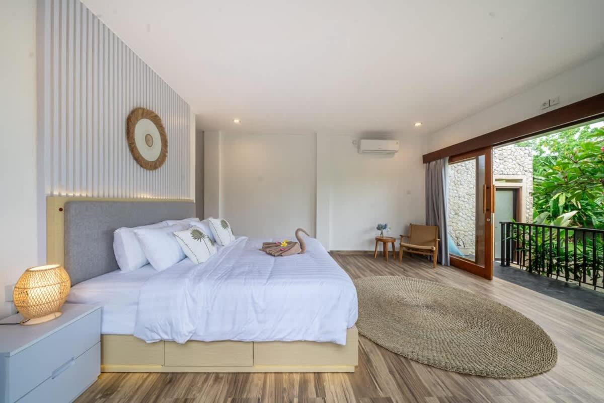 5br In Ungasan, Infinity Pool With Sea View Holiday home
