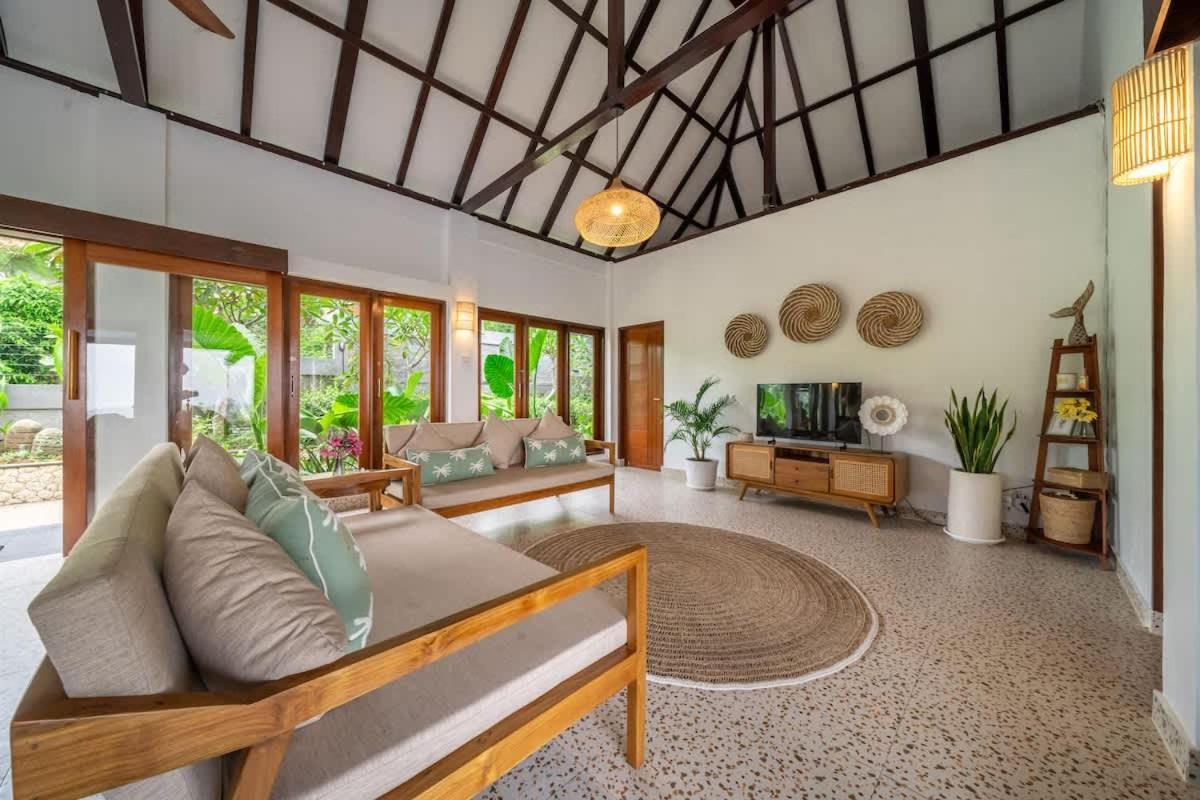 5br In Ungasan, Infinity Pool With Sea View Holiday home *