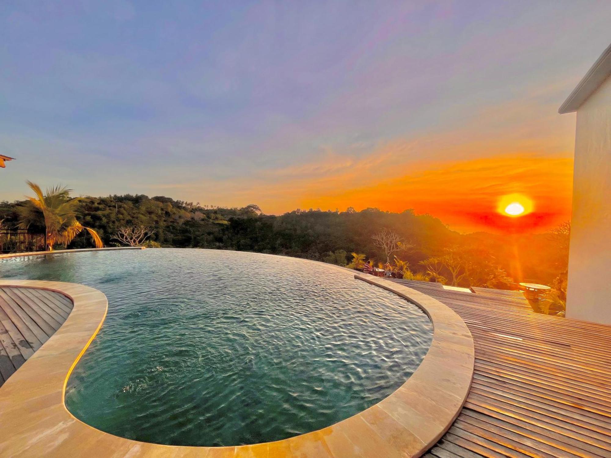 Bed & Breakfast Kelingking Parama Batumadeg